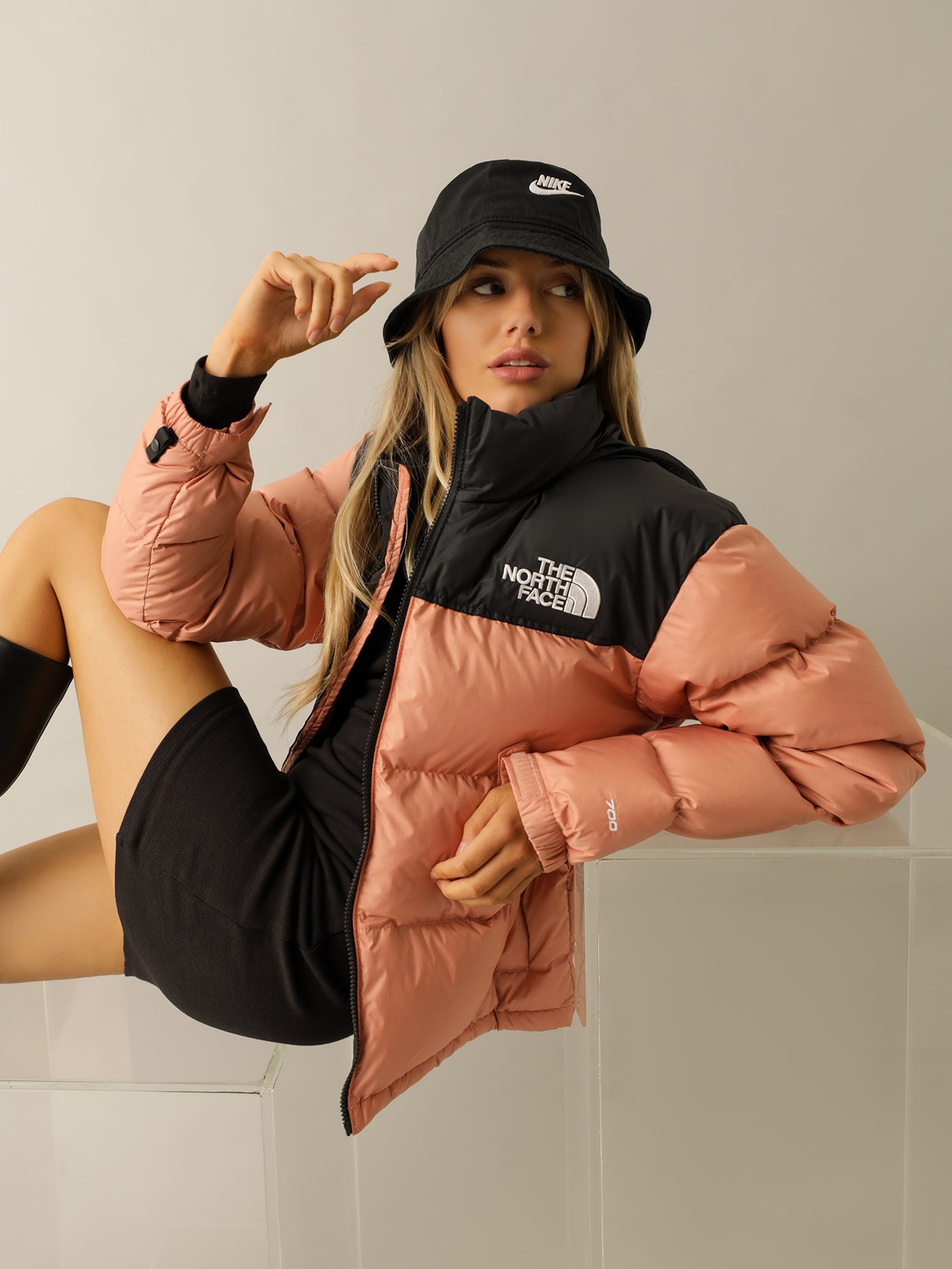 Puffer Jacket The North Face Rose 1996 Retro Nuptse Jacket