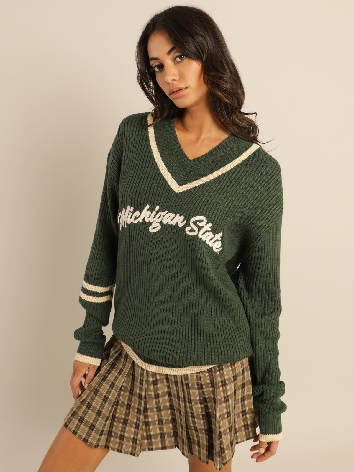 Michigan State V-Neck Knit Sweater in Forest Green