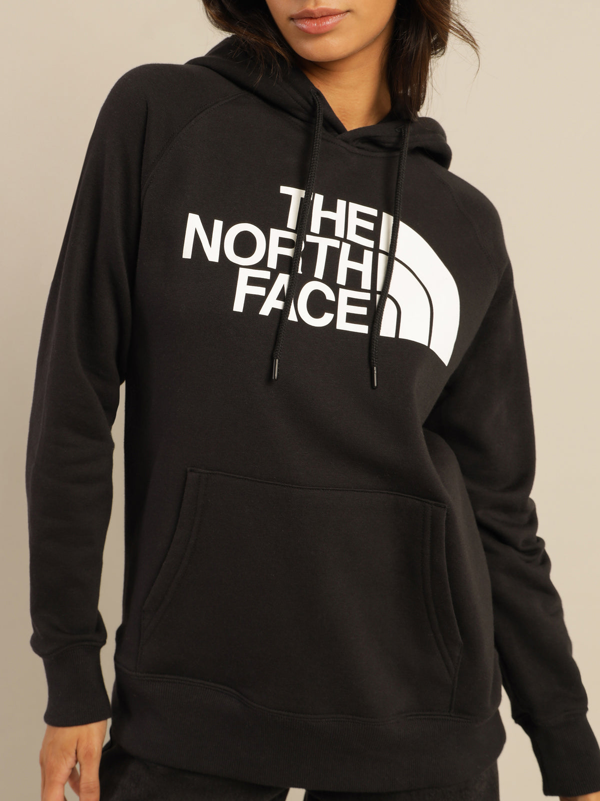 Pullover Hoodie in TNF Black &amp; White
