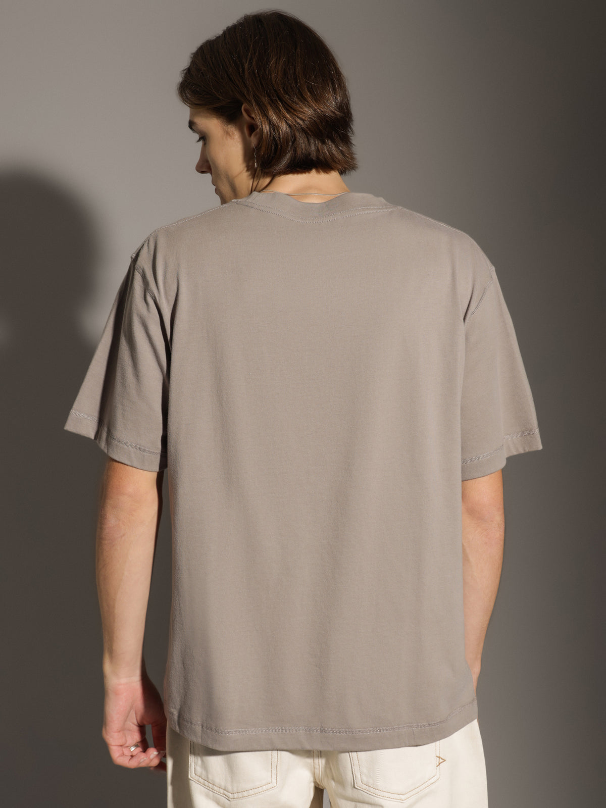 Serif Logo T-Shirt in Pumice Grey