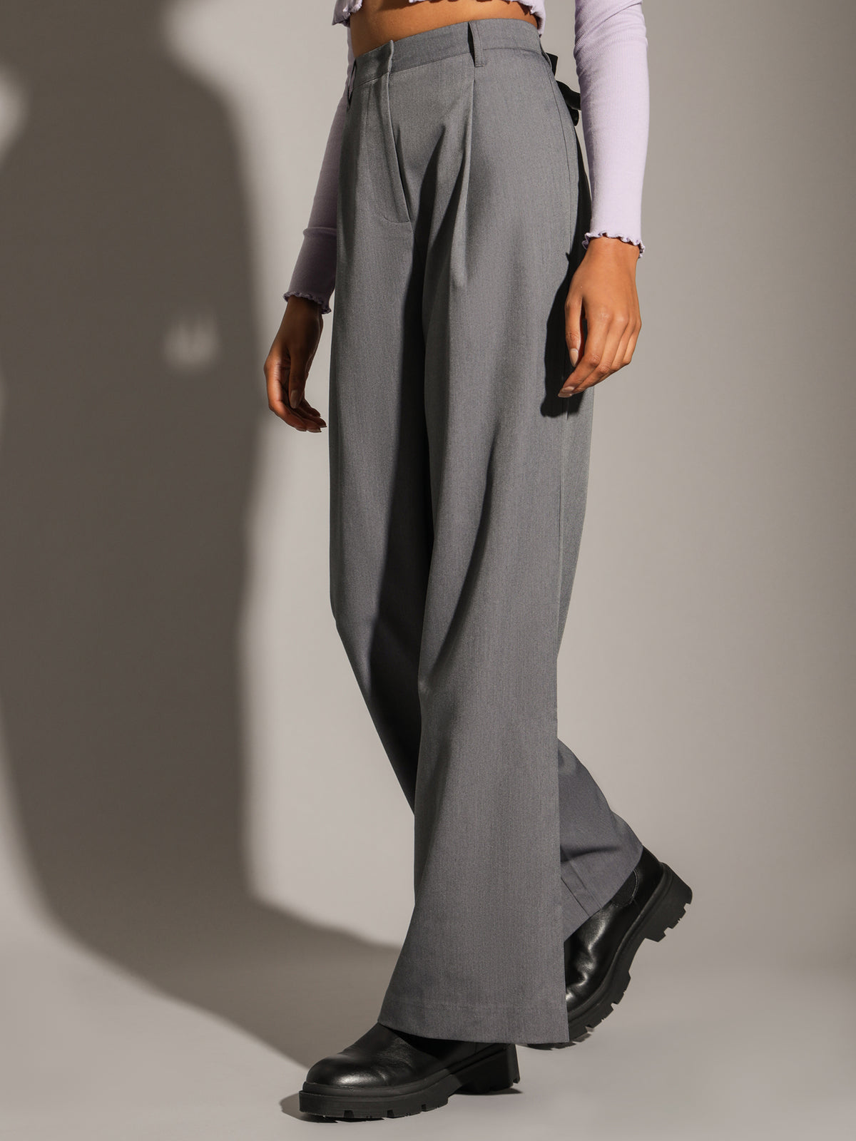 Lina Pants in Charcoal