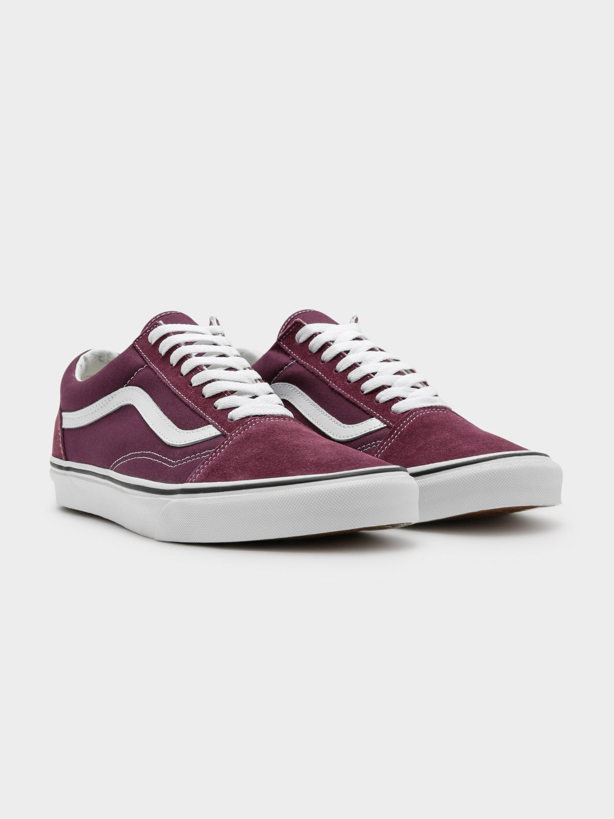 Unisex Old Skool Sneakers in Grape Purple