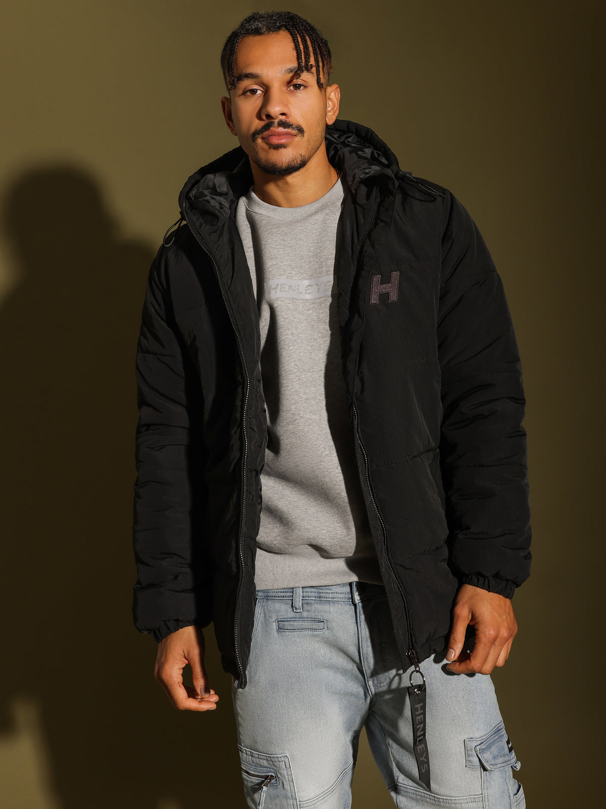 Overdrive Hooded Puffer Jacket in Black
