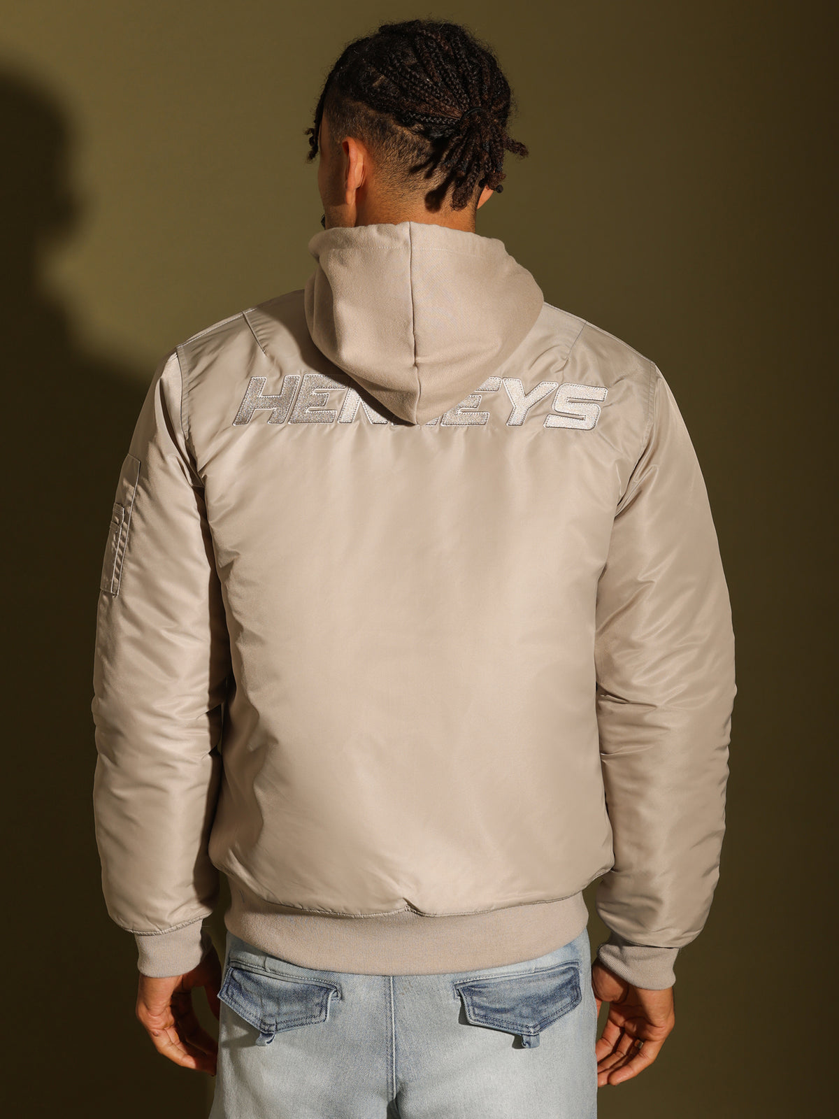Overdrive Hooded Zip Through in Powder
