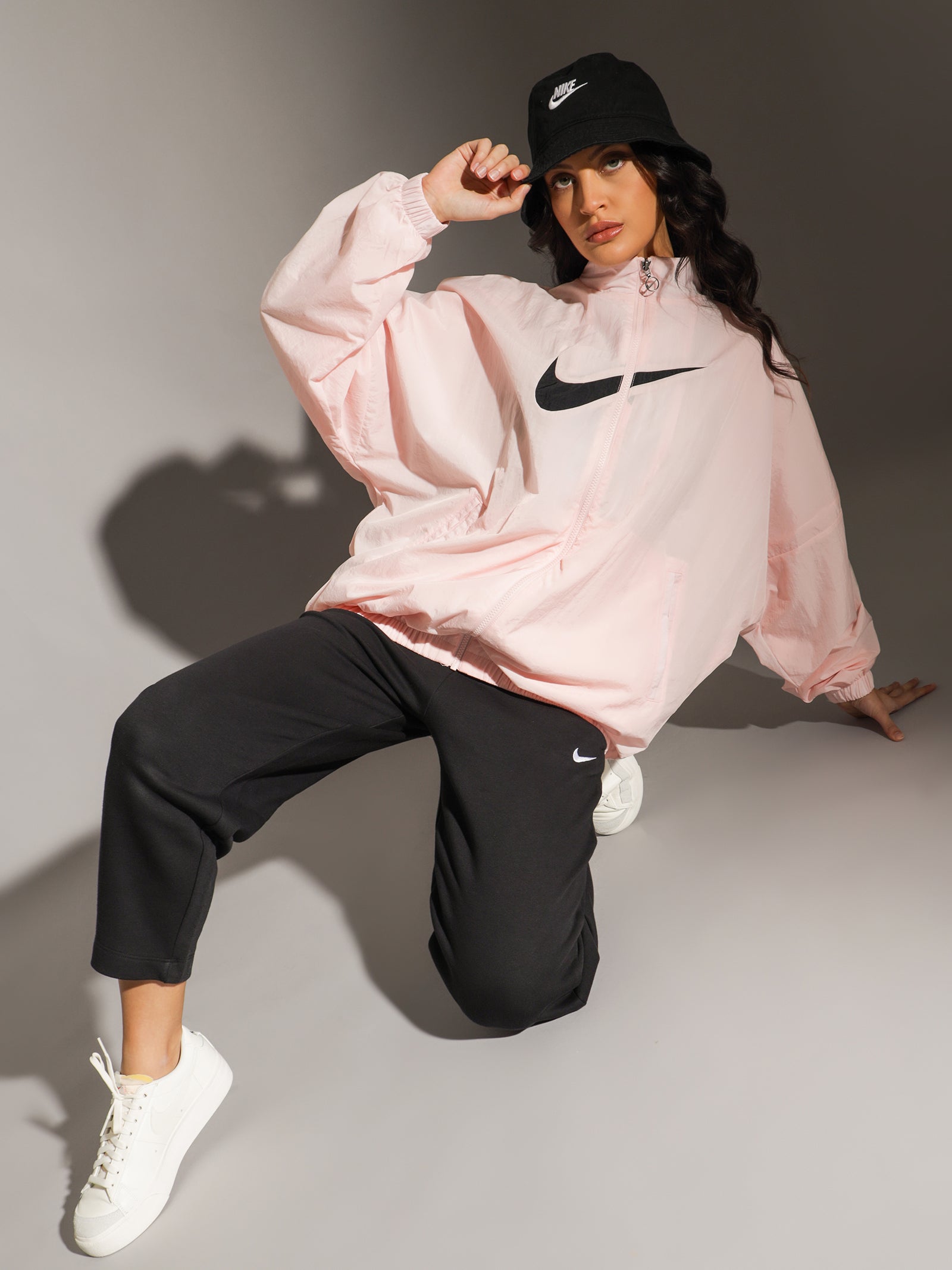 Sportswear Essentials CLC Track Pants