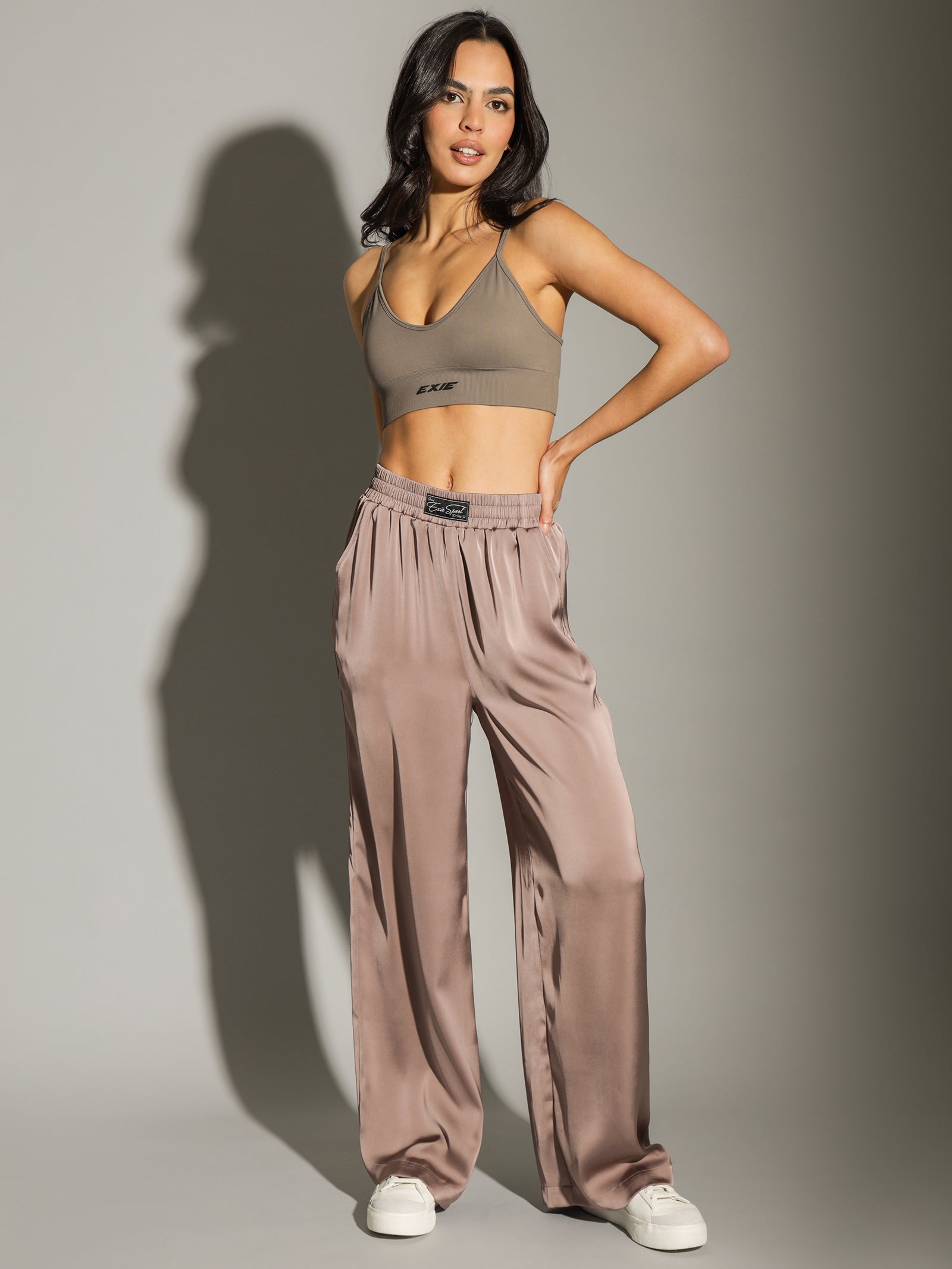 Flow Pants in Taupe