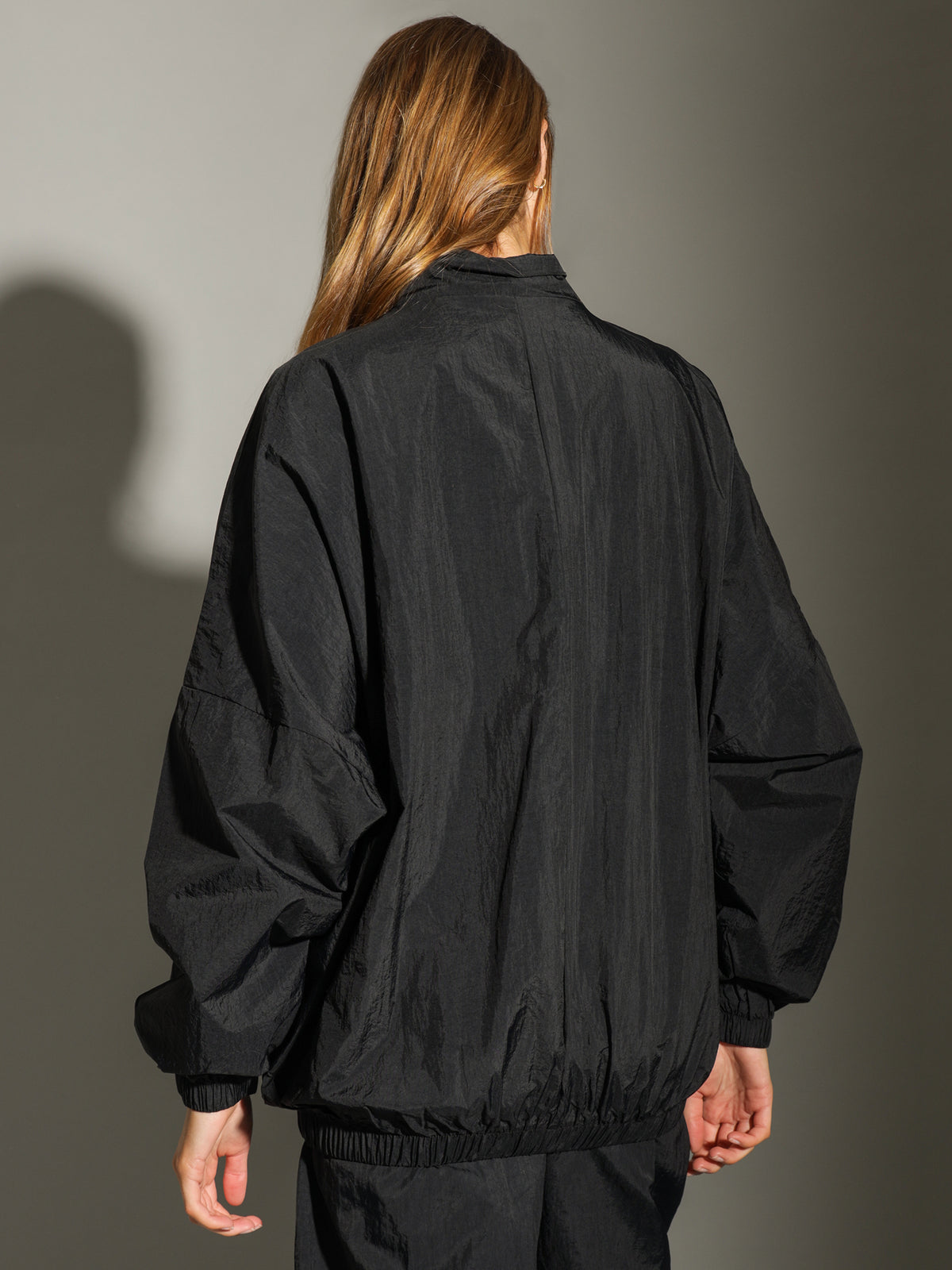 Sportswear Essential Woven Jacket in Black &amp; White
