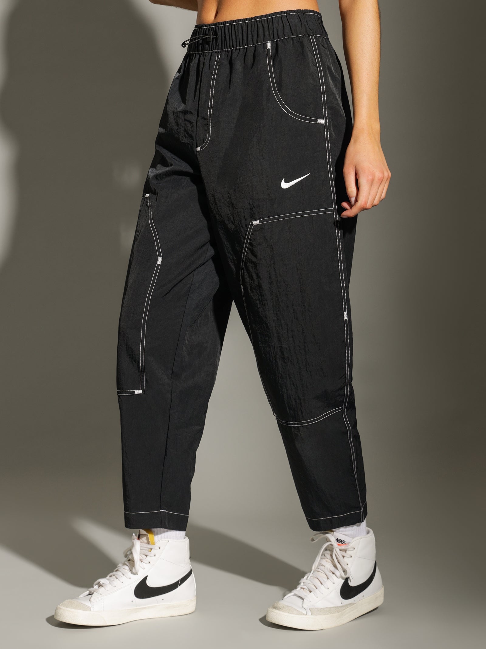 Sportswear Woven High Rise Pants