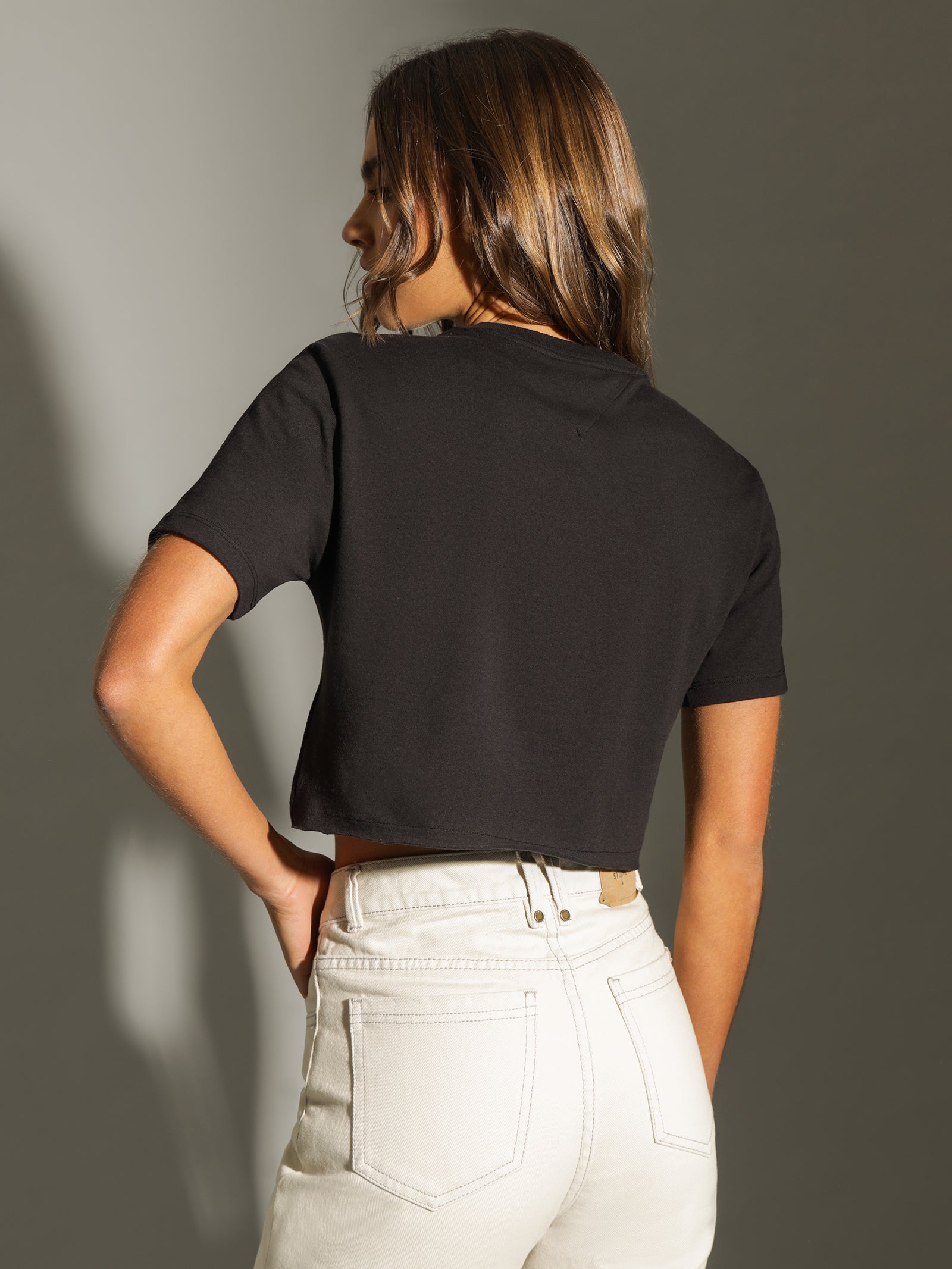 Super Crop Signature Short Sleeve T-Shirt