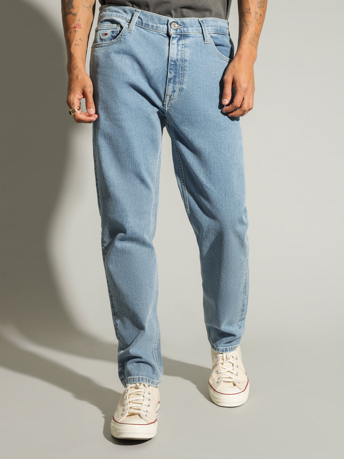 Dad Jeans Regular Tapered in Denim Light