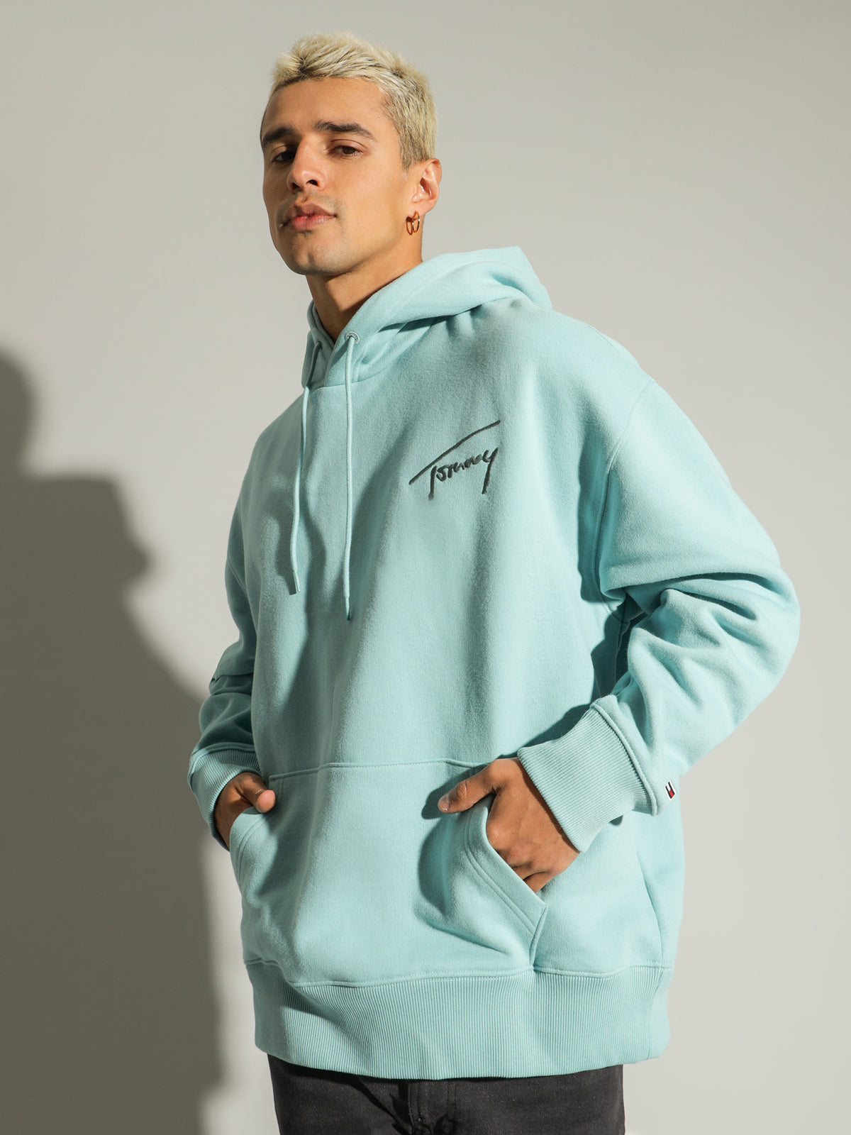 Signature Logo Relaxed Fit Hoodie in Crest Blue