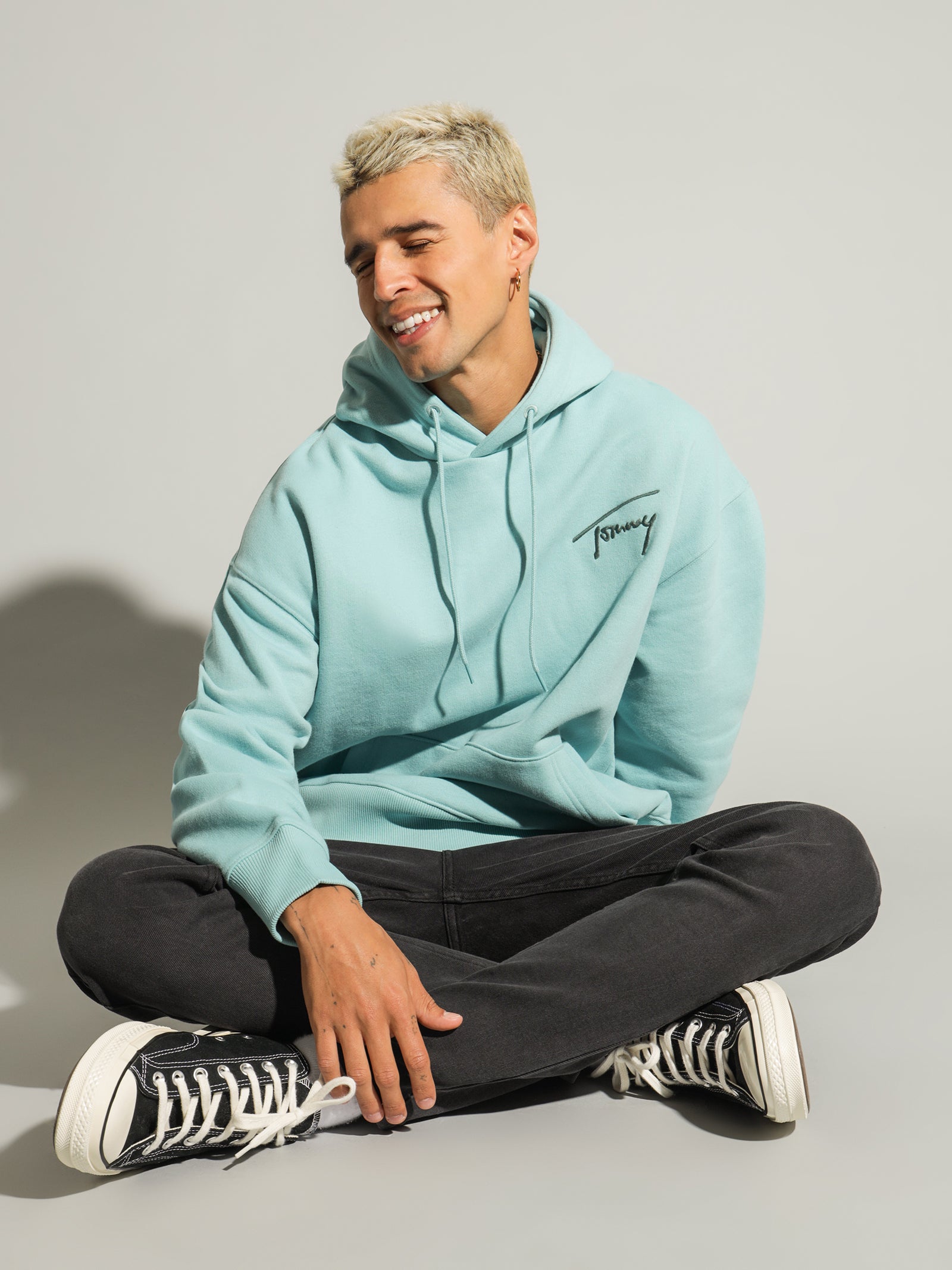 Signature Logo Relaxed Fit Hoodie