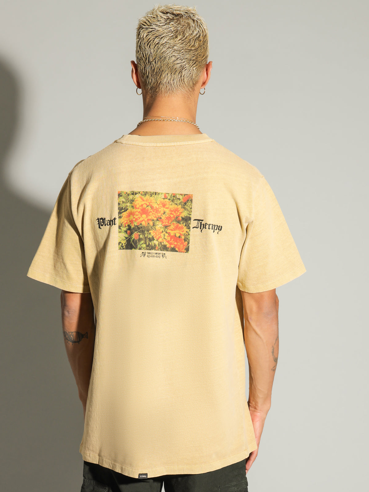 Plant Therapy Merch Fit T-Shirt in Incense