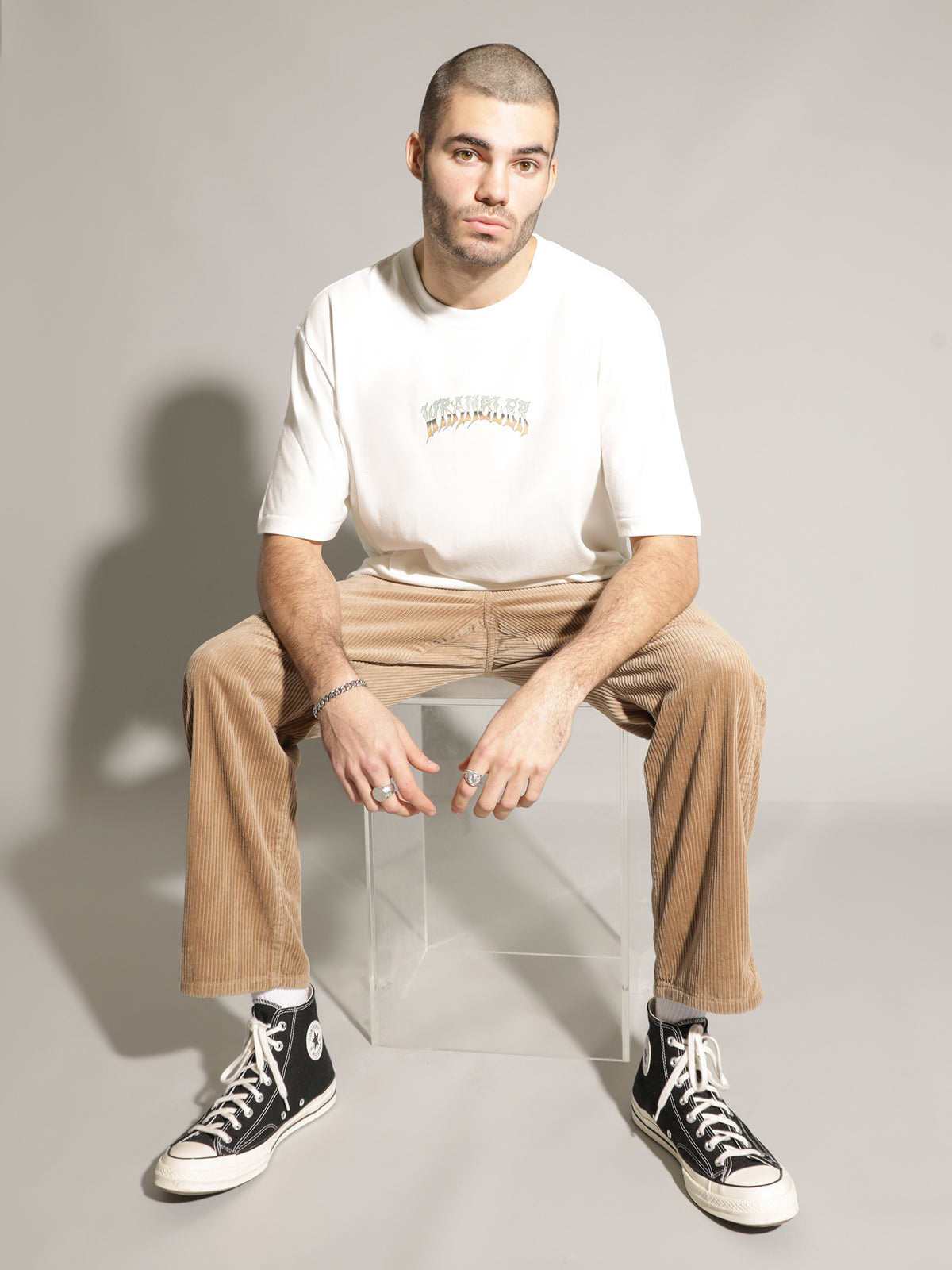 Wrangler Slacker Corduroy Pants | Oatmeal