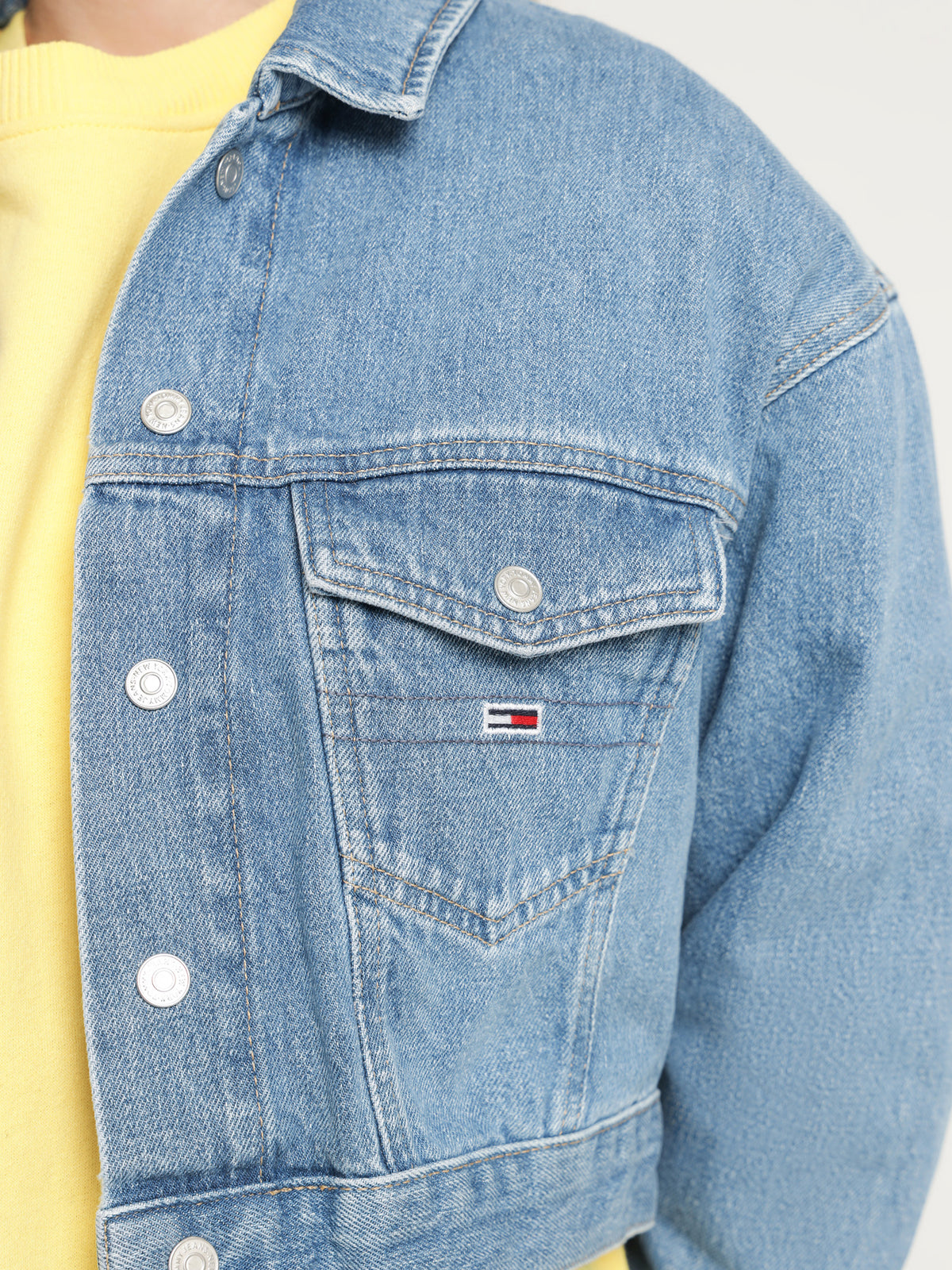 Tommy Hilfiger Cropped Trucker Denim Jacket | Denim Medi