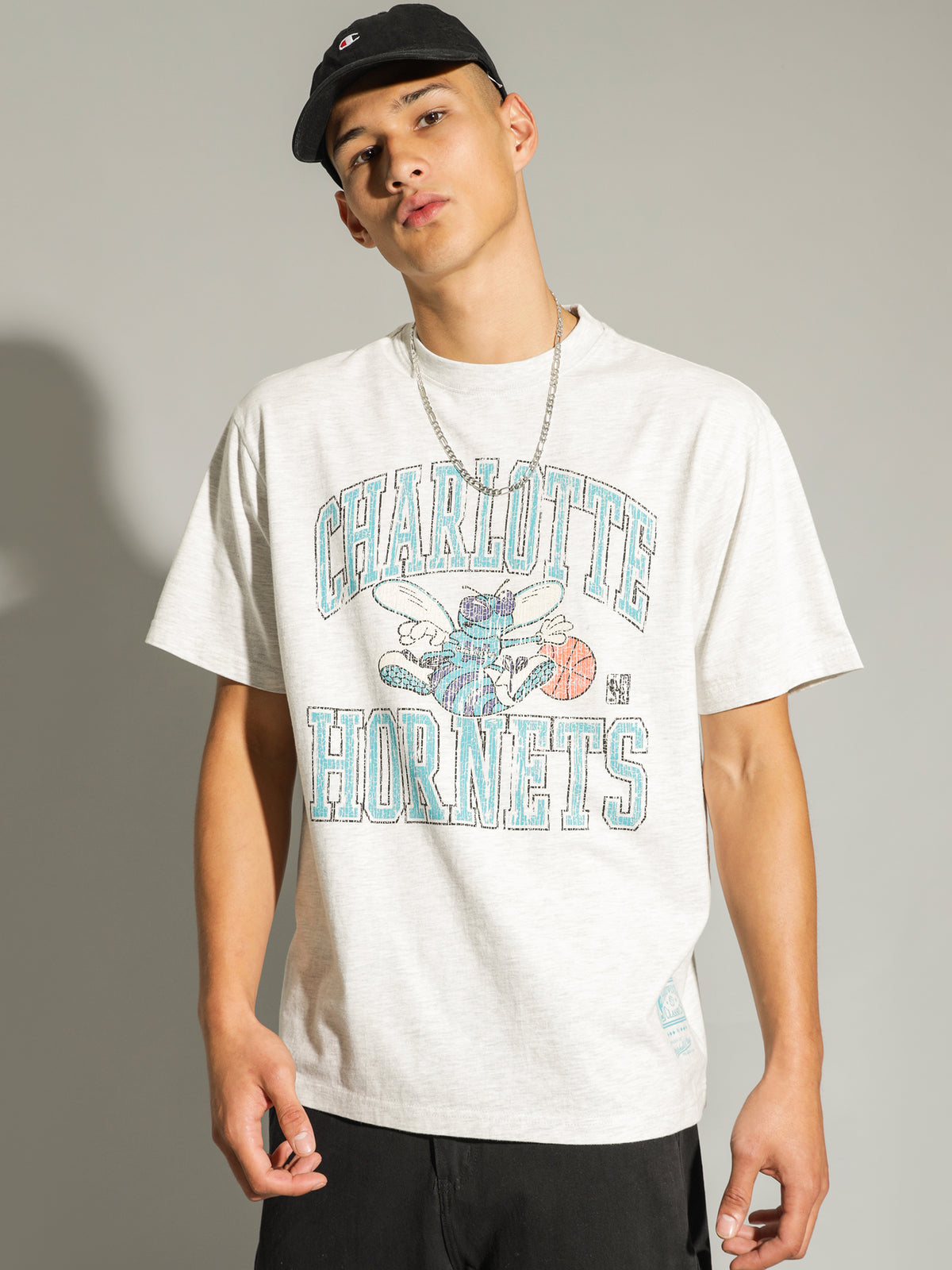 Charlotte Hornets T-Shirt in Snow Marle