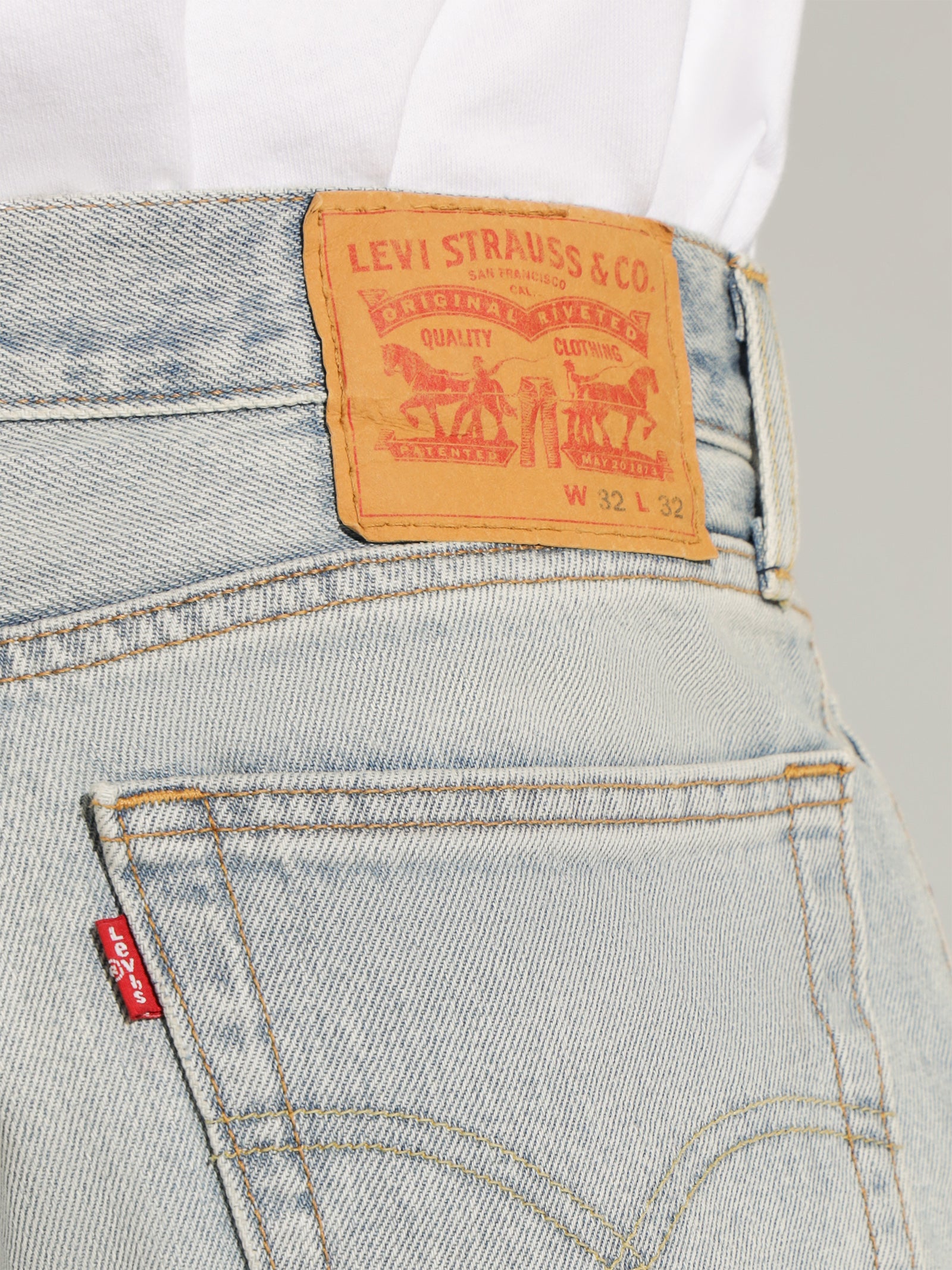 500 92' Tapered Jeans