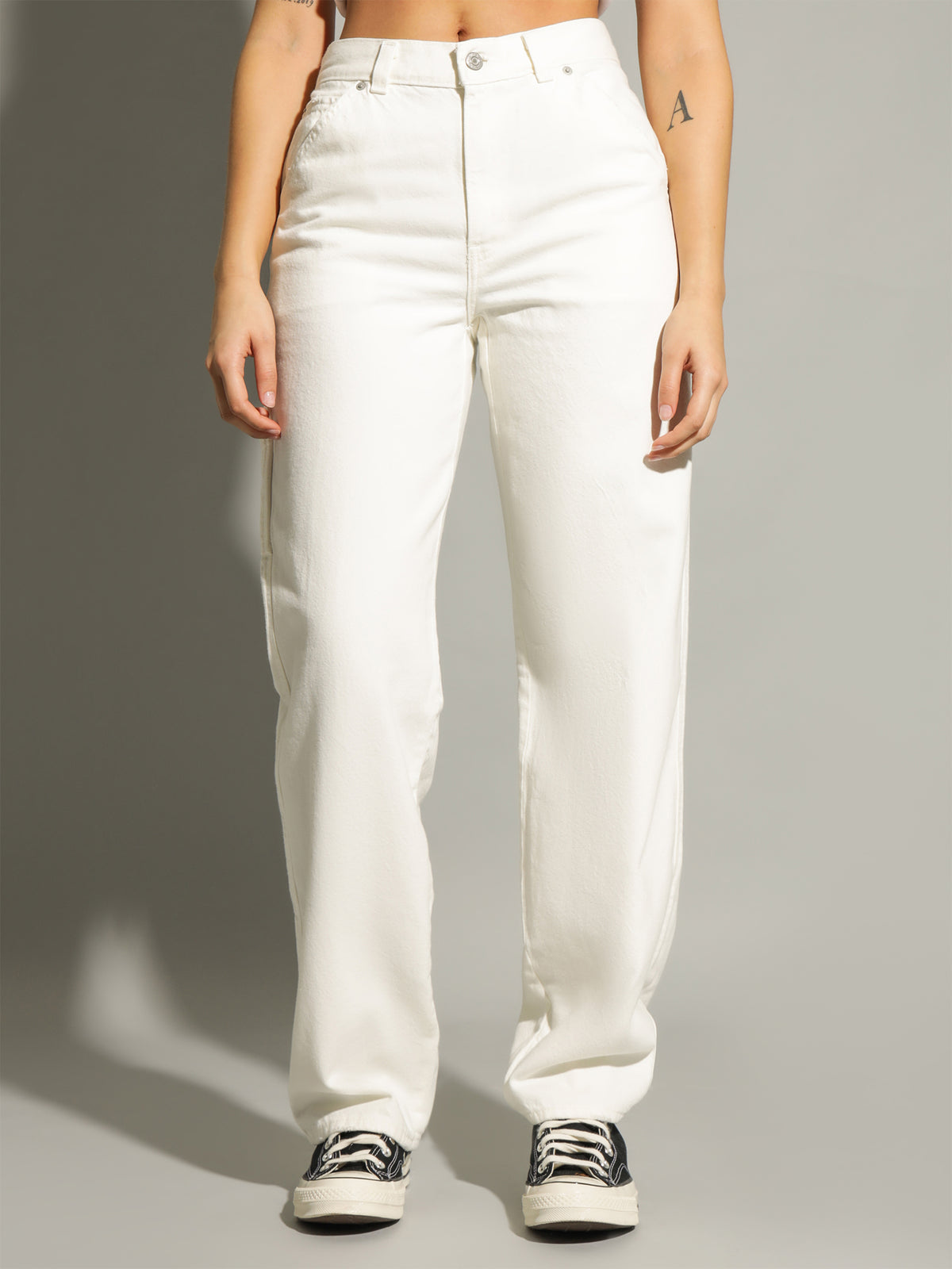 Dad Utility Jeans in It&#39;s Ecru Time White