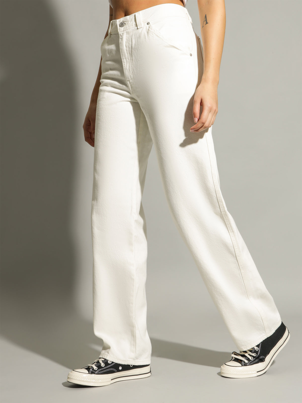 Dad Utility Jeans in It&#39;s Ecru Time White