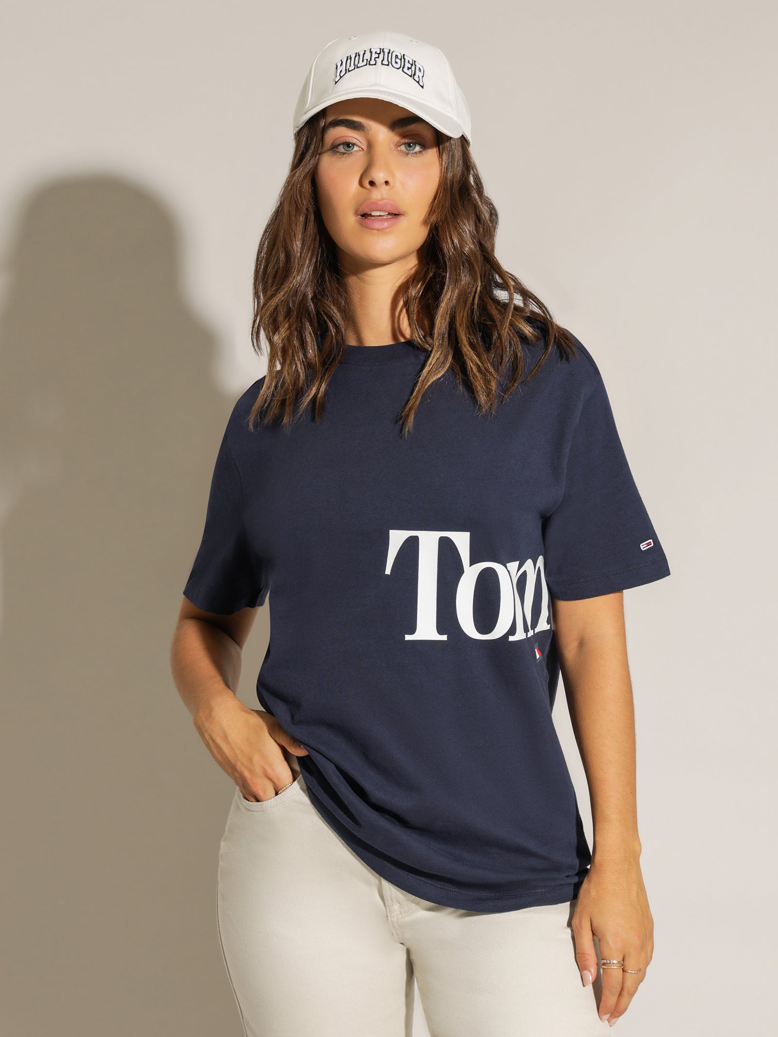Oversized Bold Tommy Short Sleeve T-Shirt