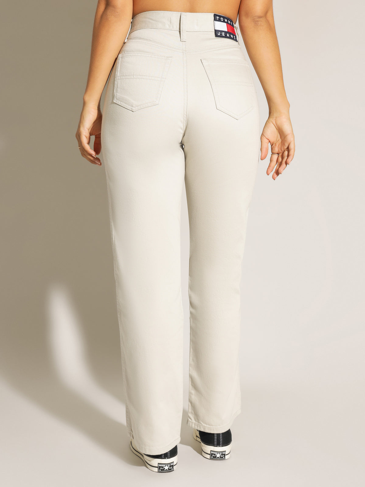 Betsy Mid Rise Jeans in Beige
