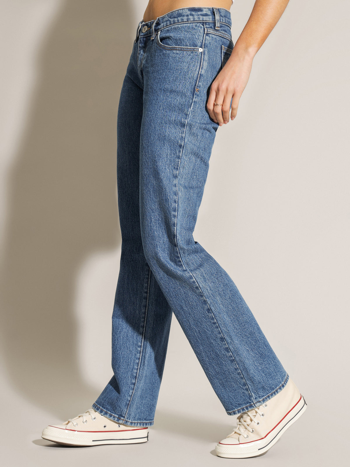 A 99 Low Straight Jeans in Chantell