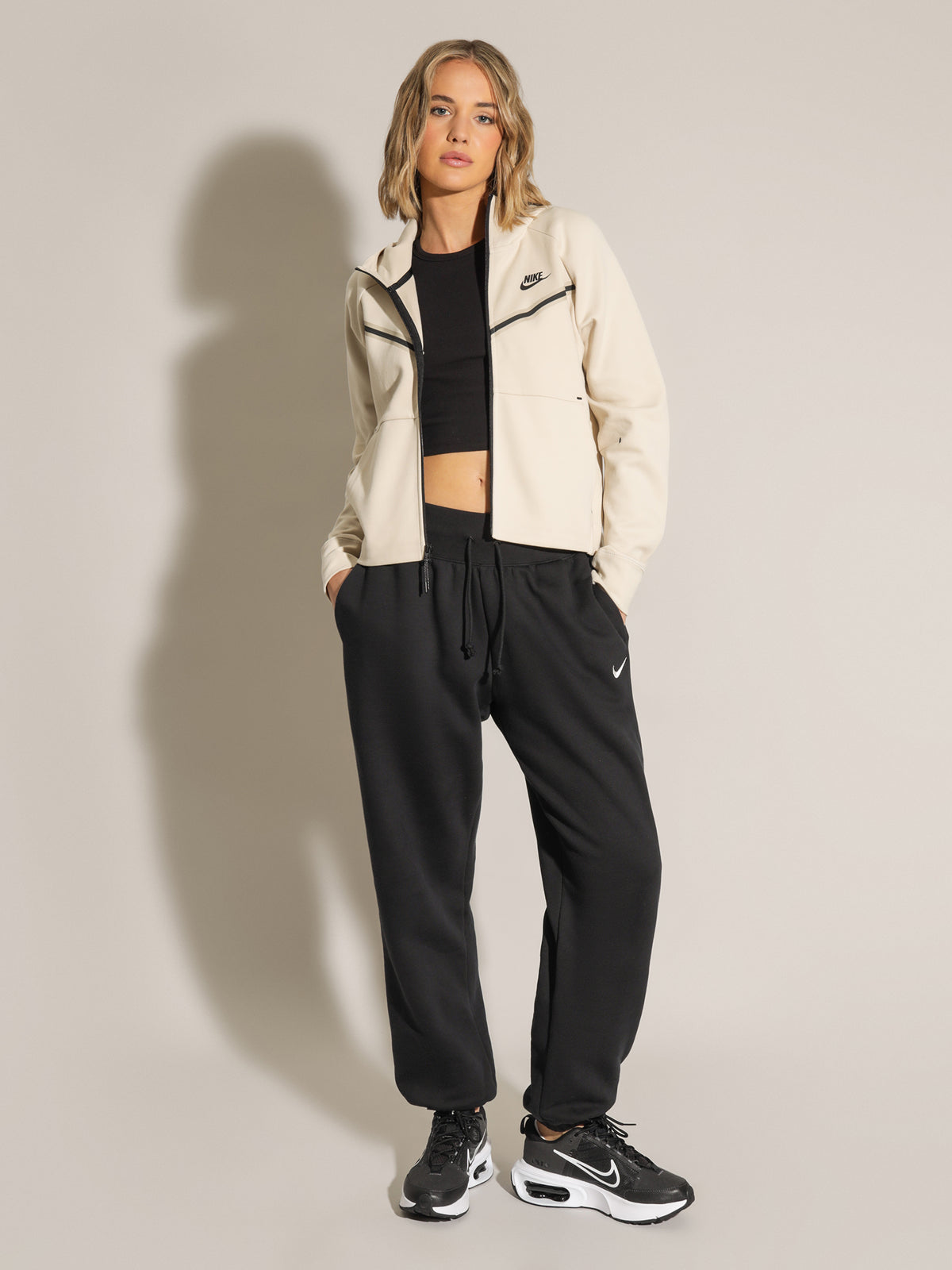 Sportswear Tech Fleece Wind Runner Full-Zip Hoodie in Oatmeal