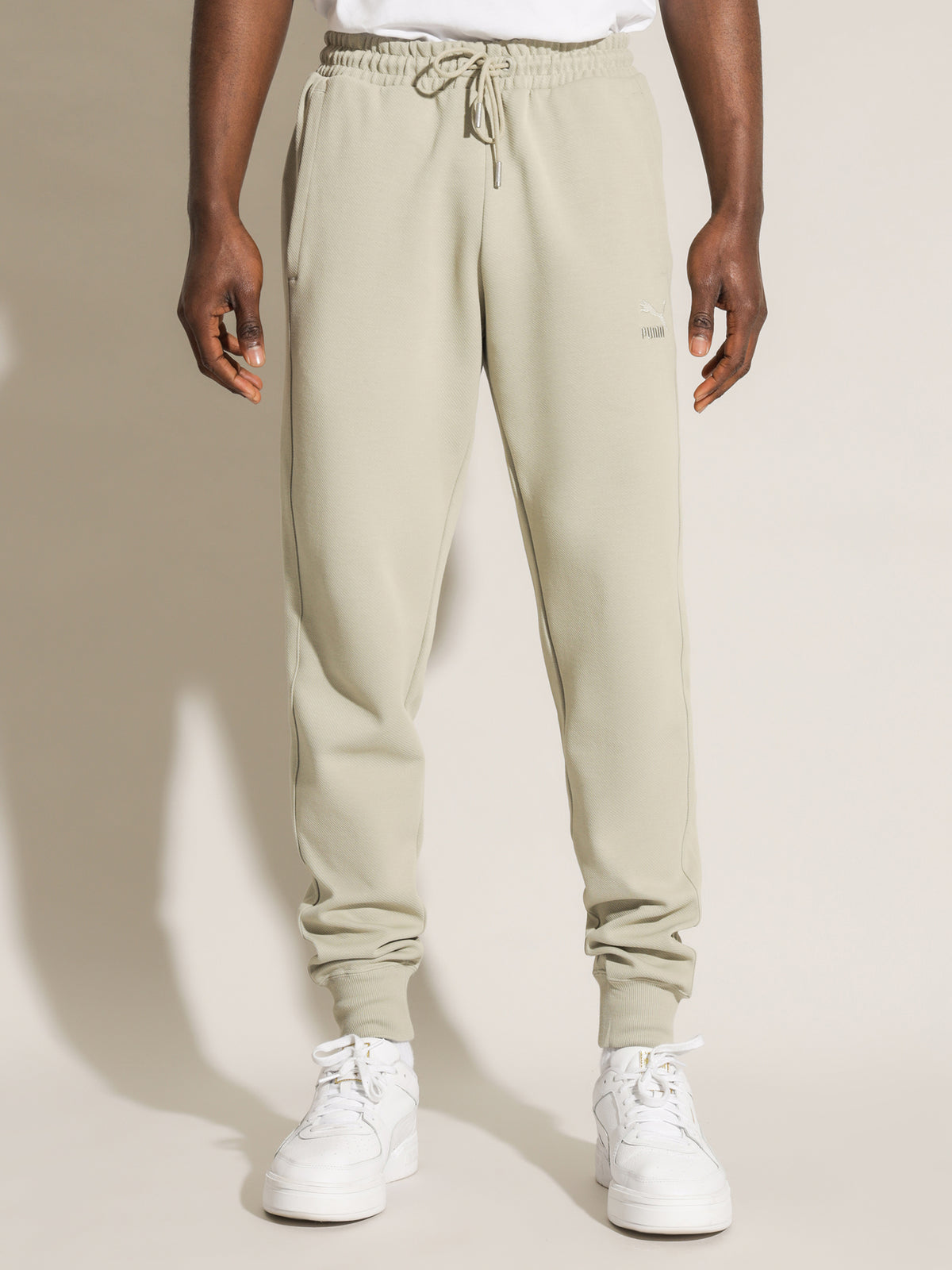T7 Track Pants in Pebble Grey