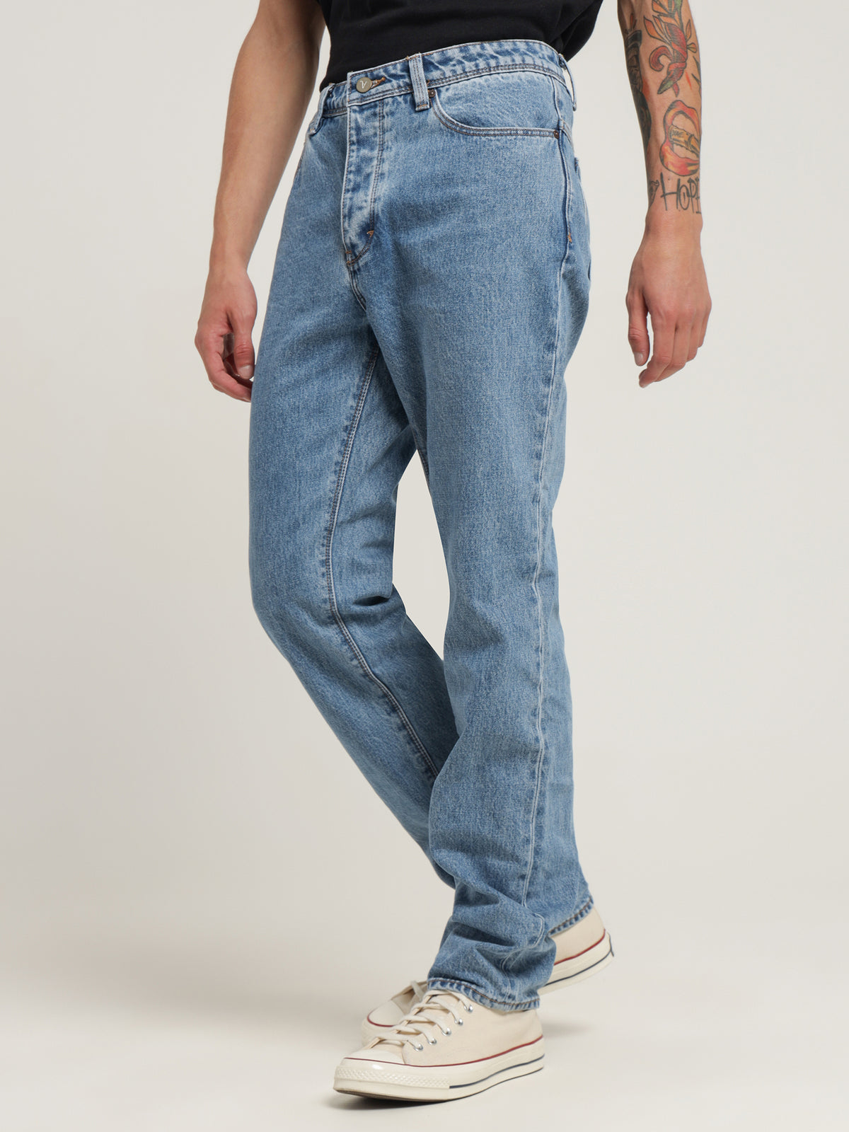 A 90s Relaxed Jeans in Death Disco Blue