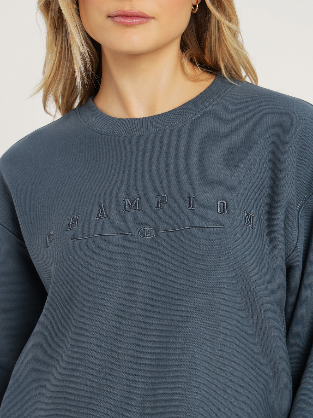 Champion Reverse Weave 2K Logo Pocket Crew | Grey