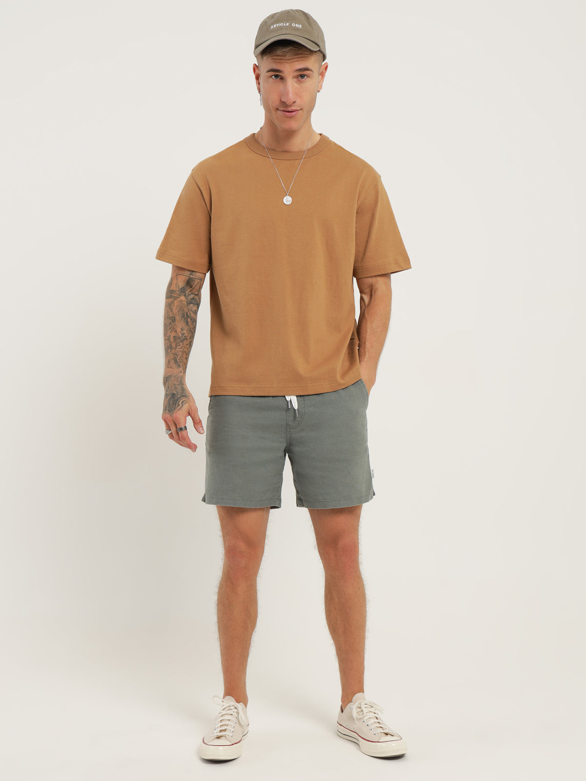 Article One Nero Linen Short | Moss