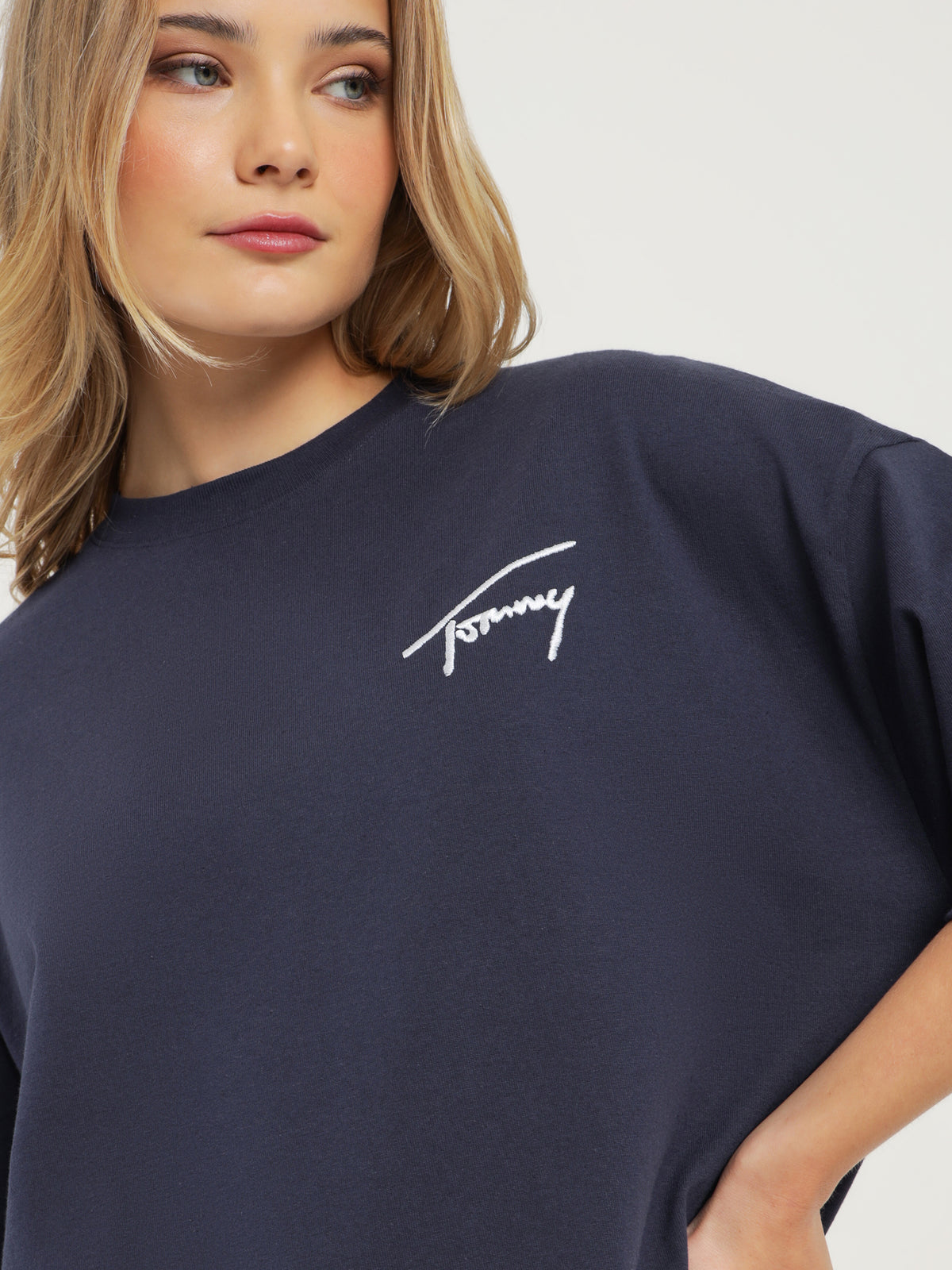 Tommy Signature T-Shirt Dress in Twilight Navy