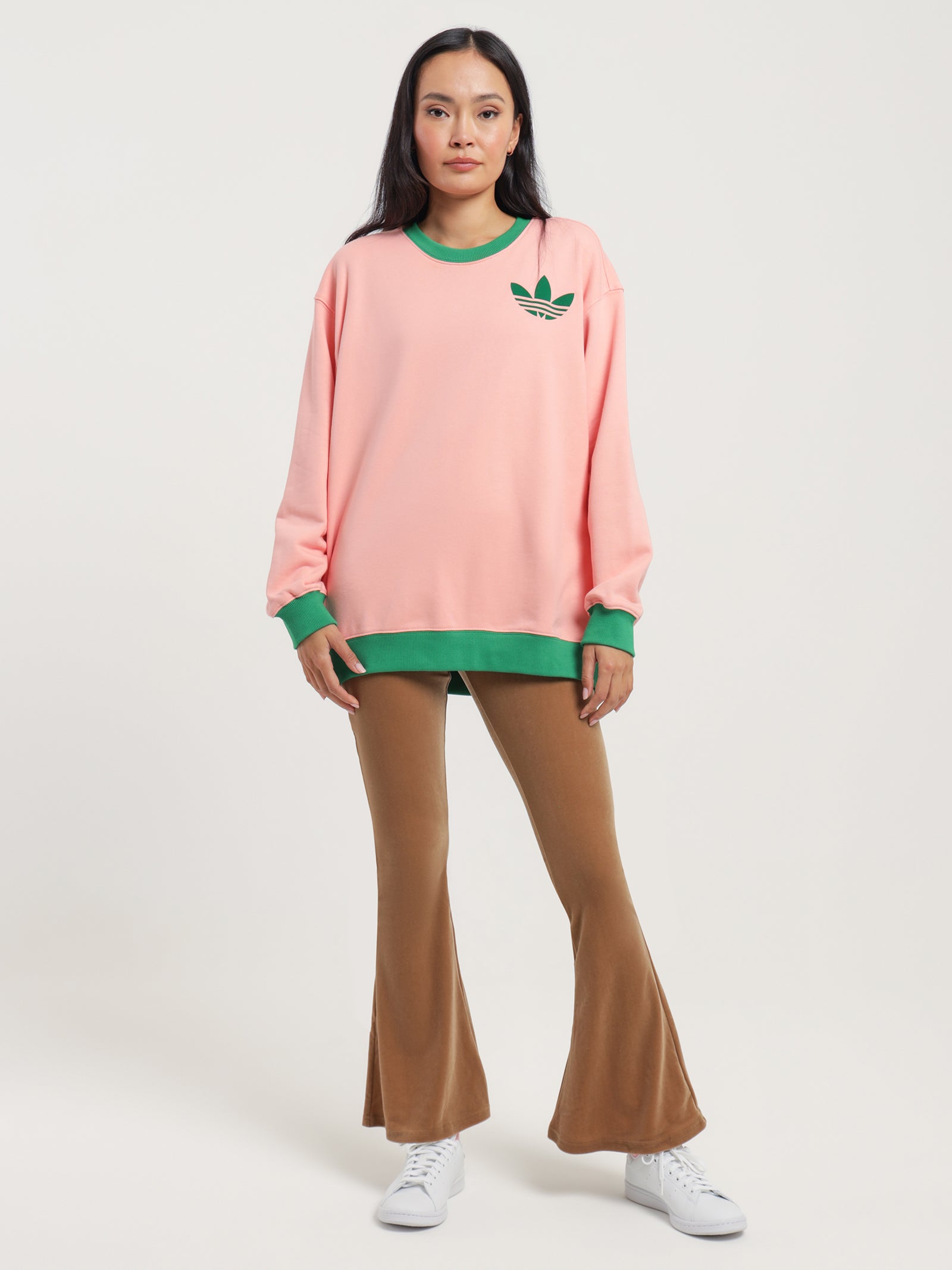 ADICOLOR 70s Heritage Now Sweatshirt in Super Pop