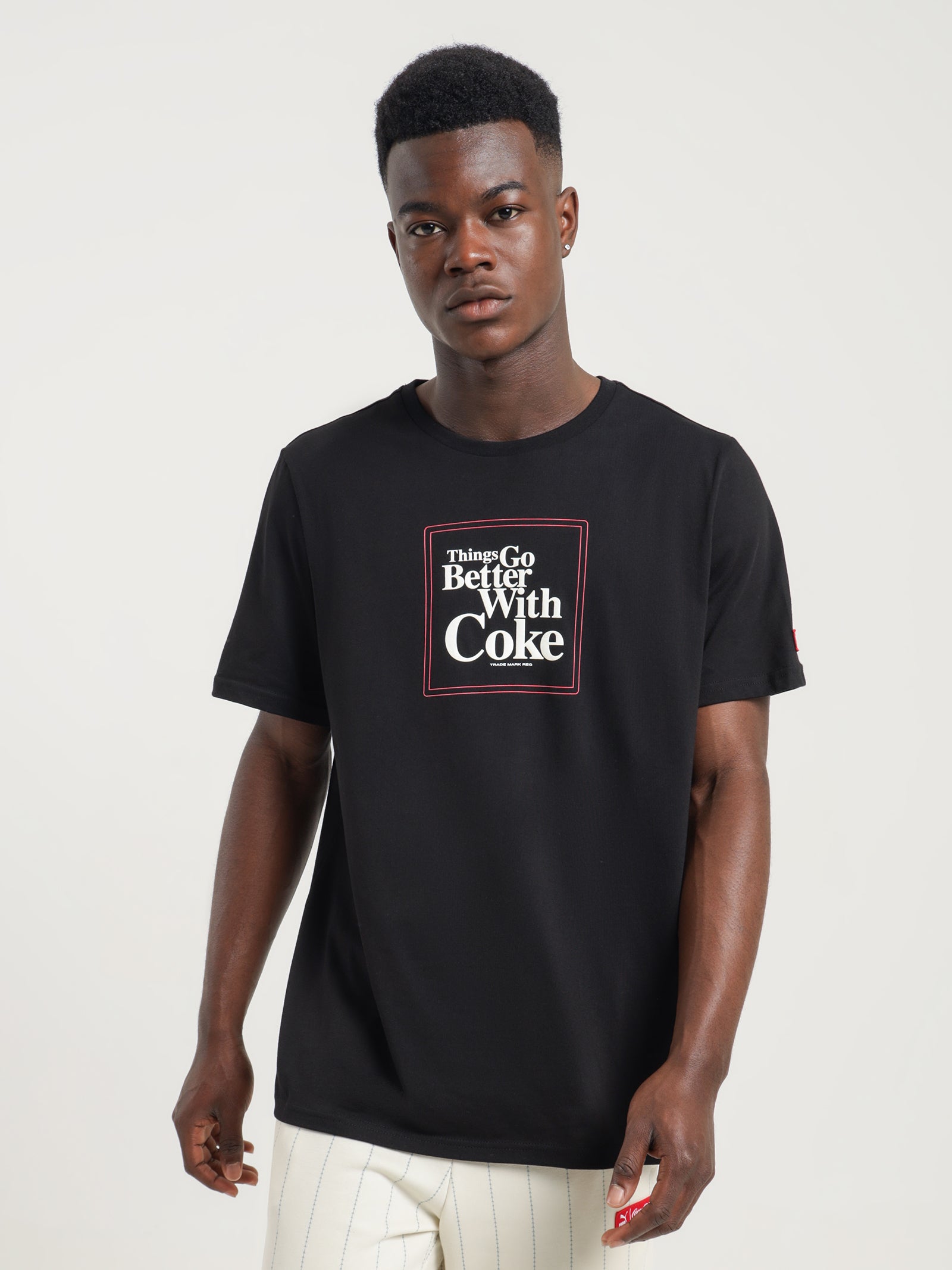 ミュージシャン Coca-Cola VICK TEE (Black) M Amazon.com: Womens Coca-Cola - Classic Enjoy V-Neck T-Shirt