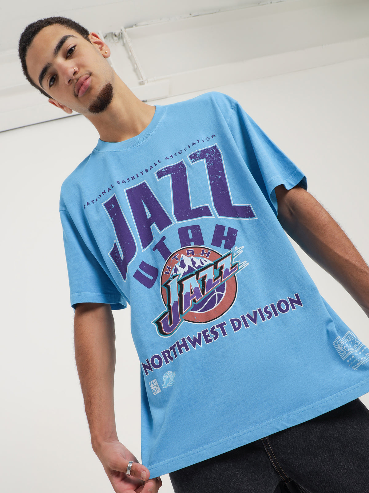 Division Arch T-Shirt in Blue