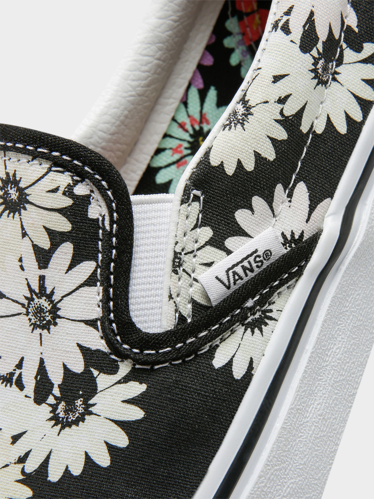 Womens Classic Slip On Sneakers in Peace Floral