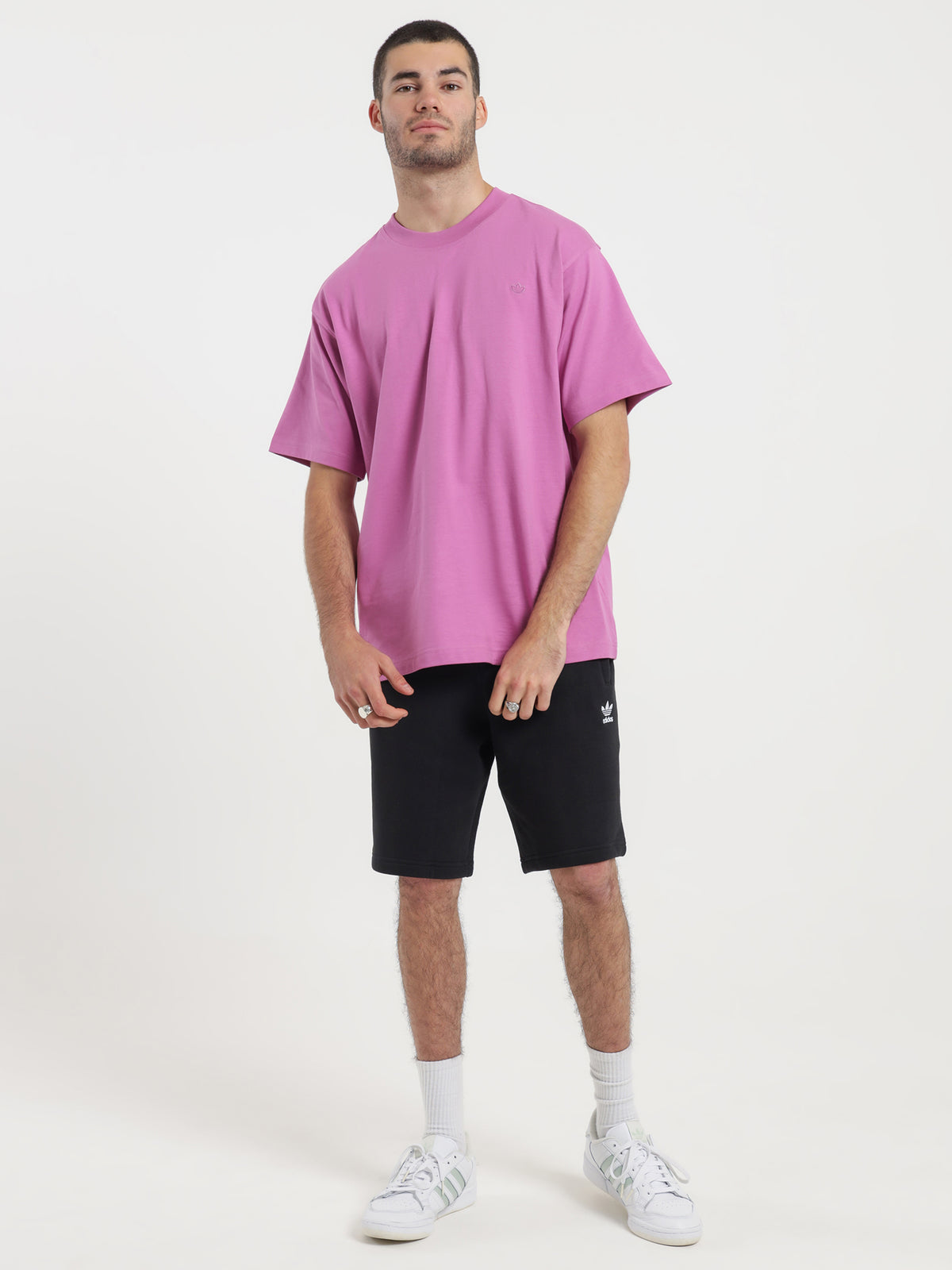 Adicolor Contempo T-Shirt in Semi Pulse Lilac