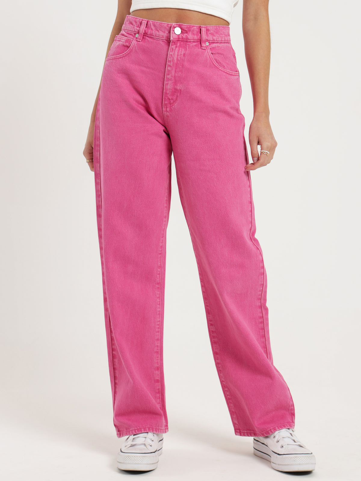 Slouch Jeans in Super Pink Stoned