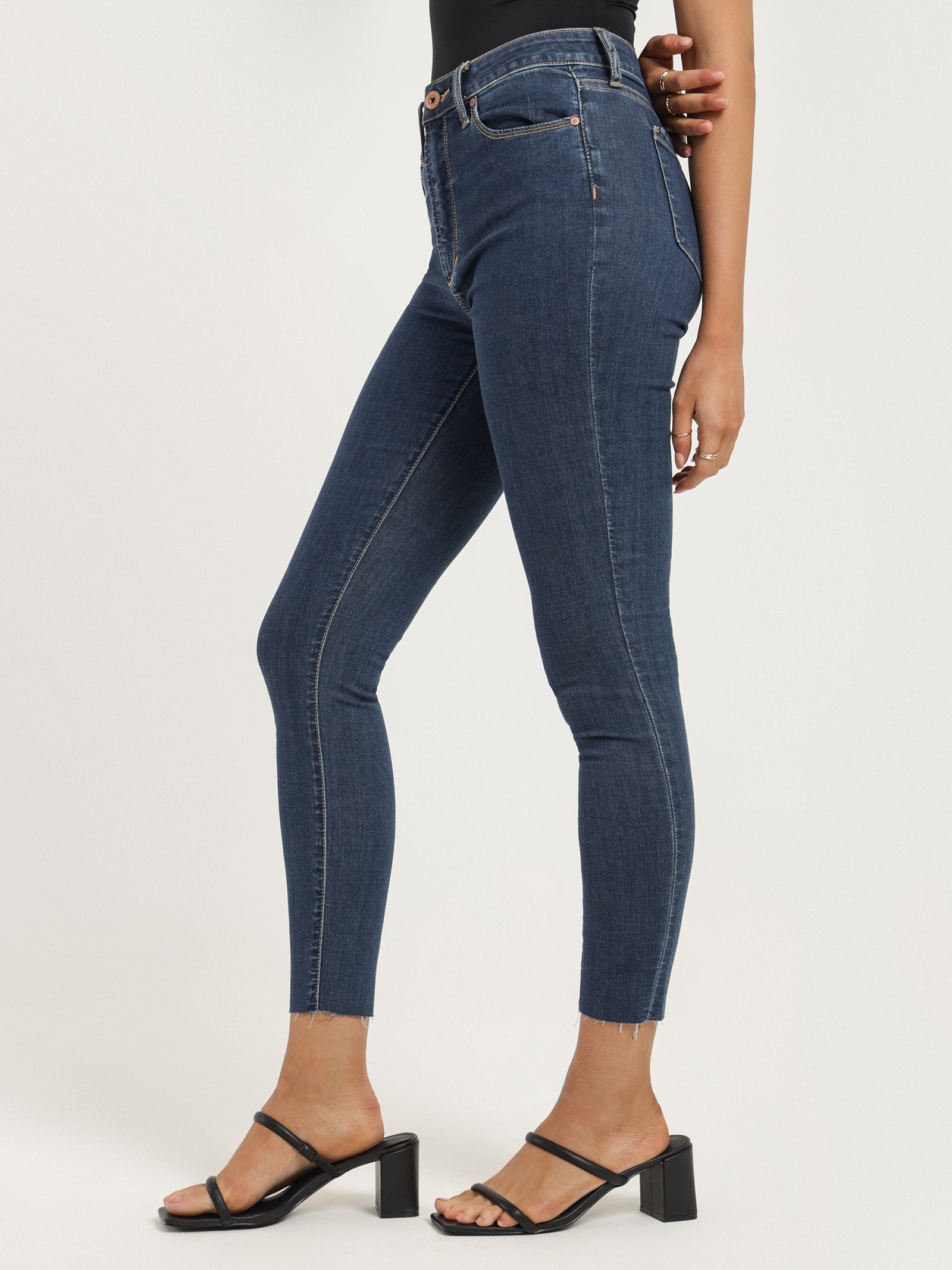 High Lisa Skinny Jeans