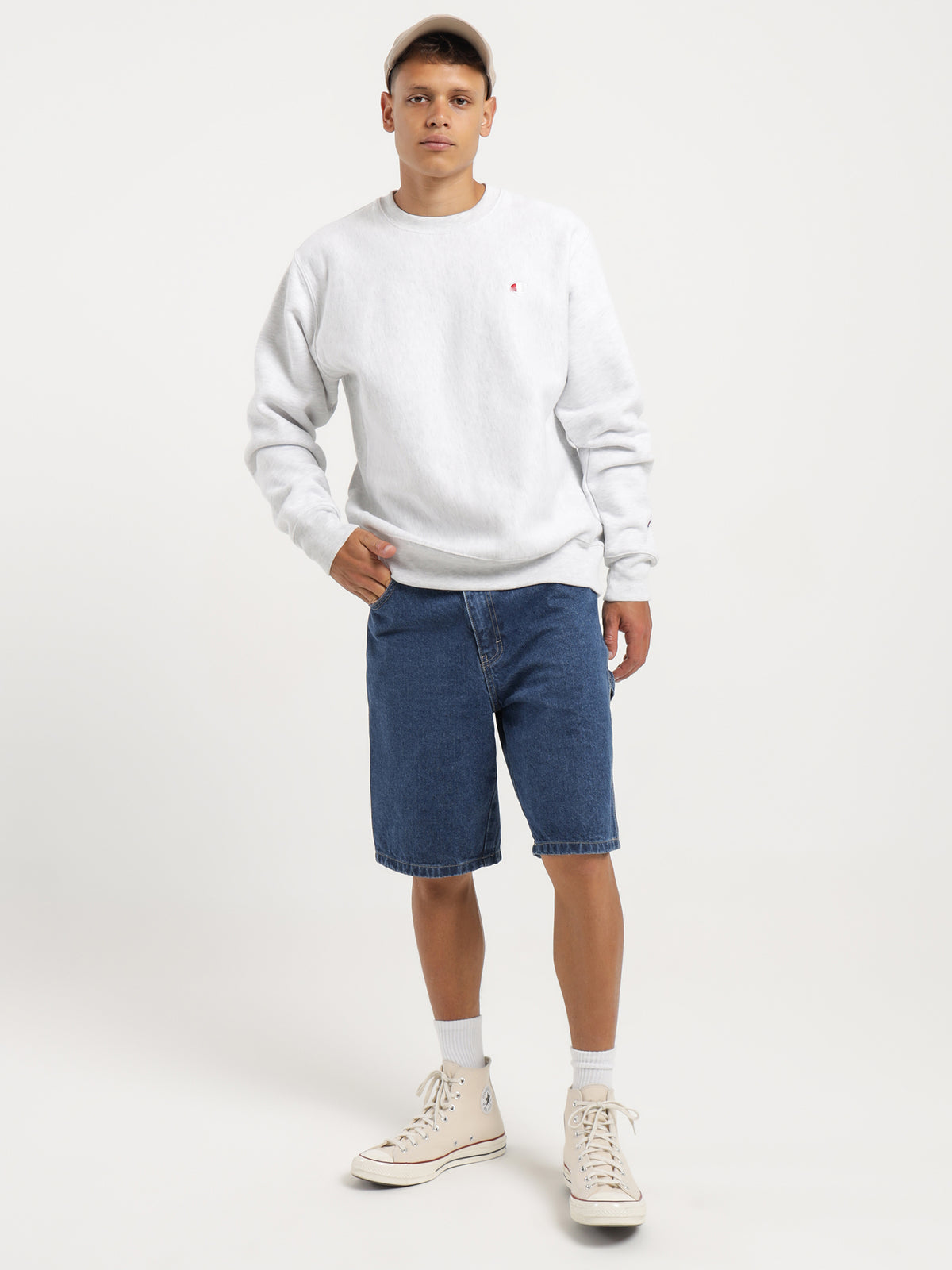 Champion Reverse Weave Small C Crew | Silver Grey