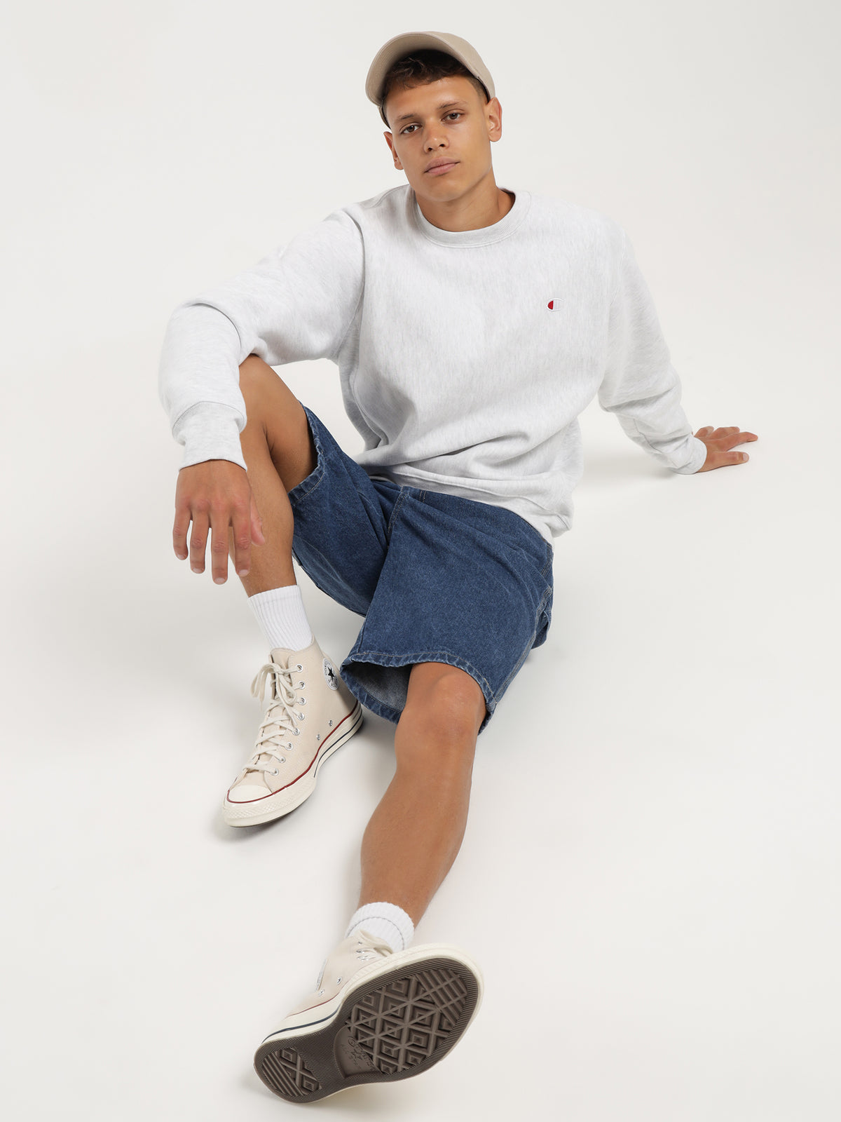 Champion Reverse Weave Small C Crew | Silver Grey