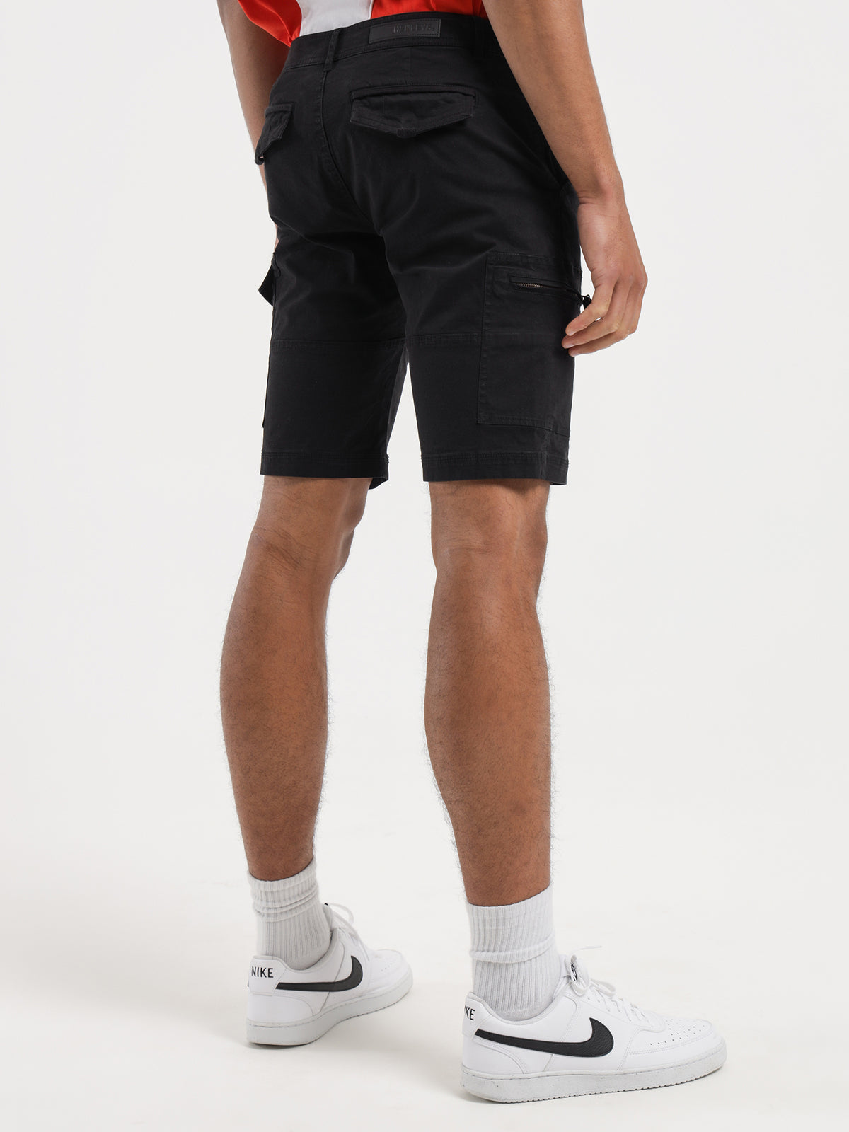 Henleys Leon Slim-Fit Cargo Shorts | Black