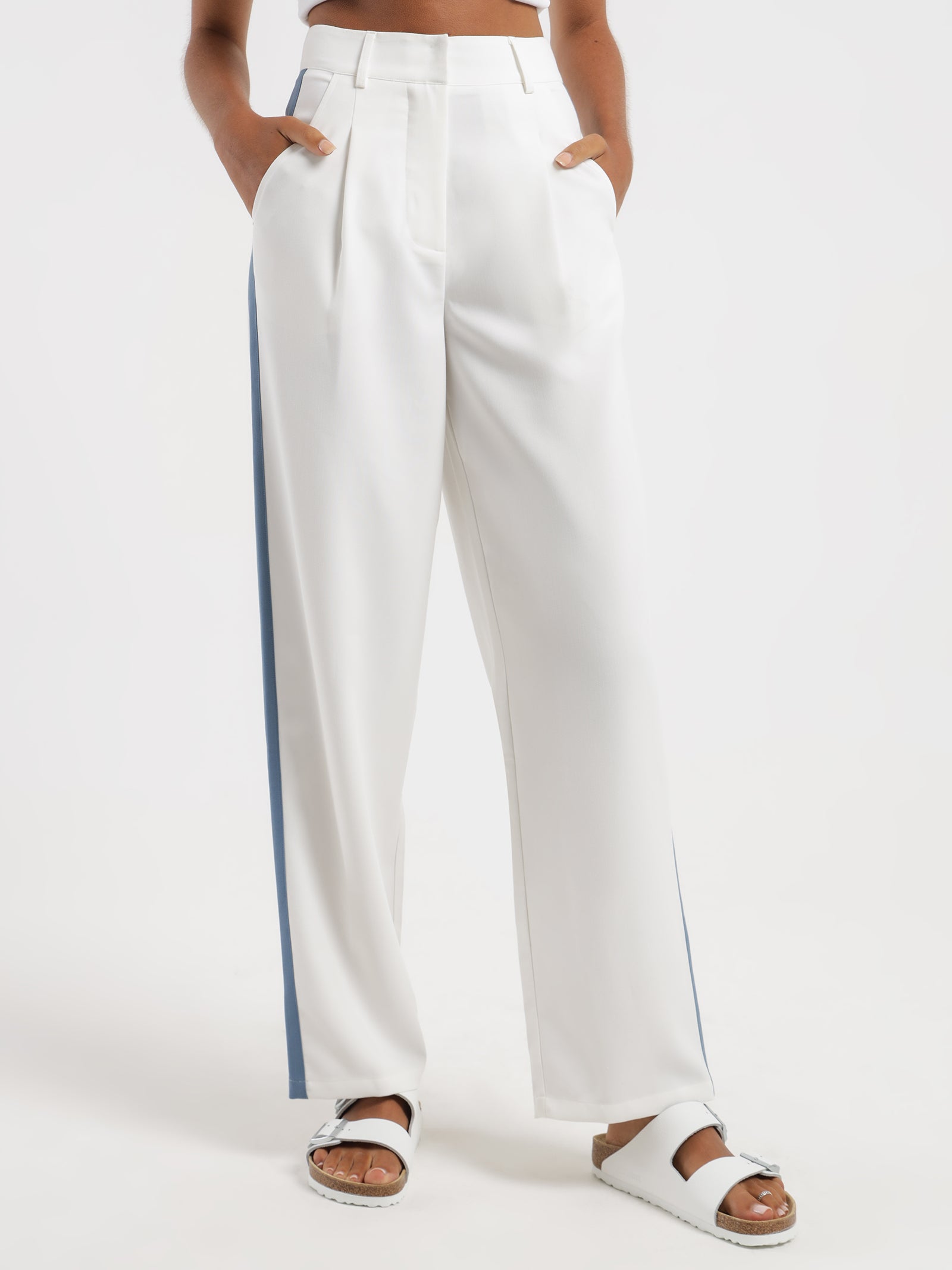 Wide tailored trousers - Light beige - Ladies | H&M IN