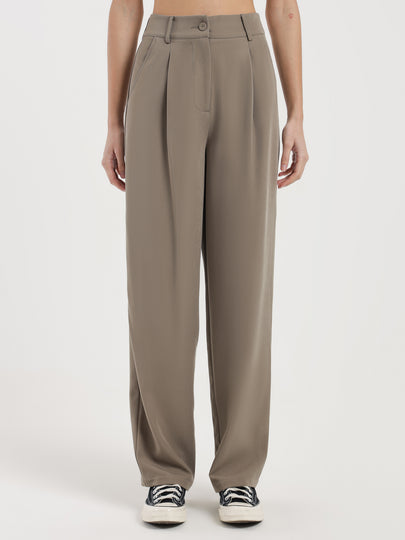 Raquel Tailored Pants in Taupe