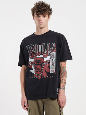 Chicago Bulls T-Shirt in Faded Black - Glue Store