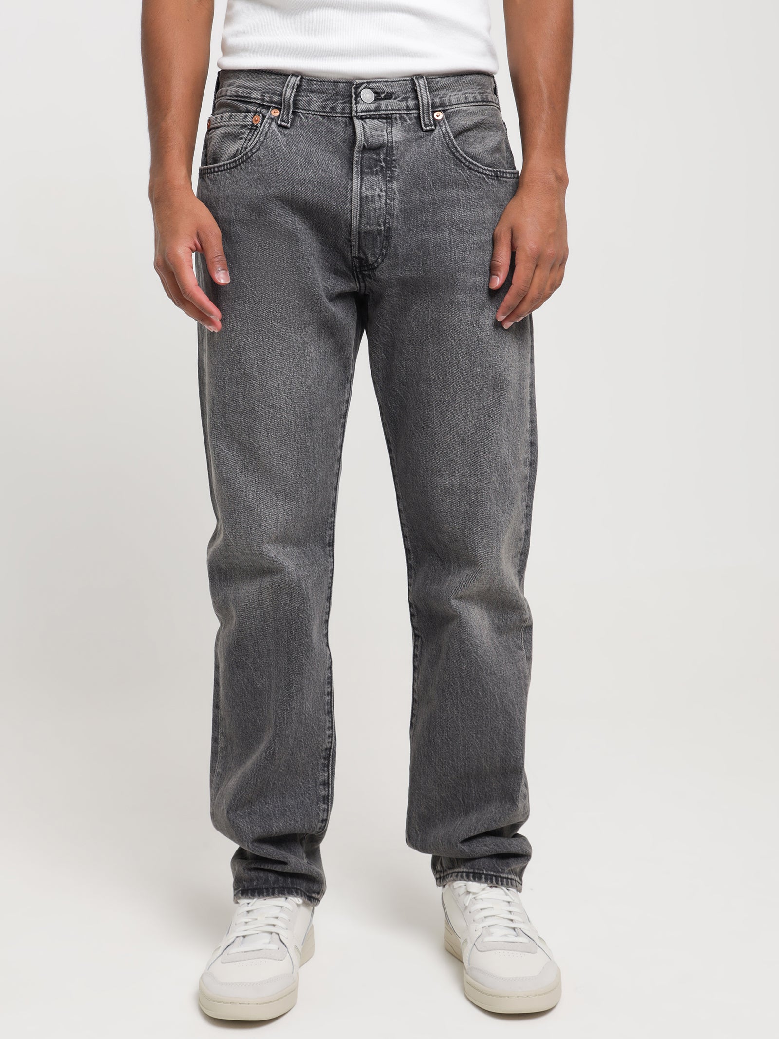 501 93 Straight Jeans in Grey - Glue Store