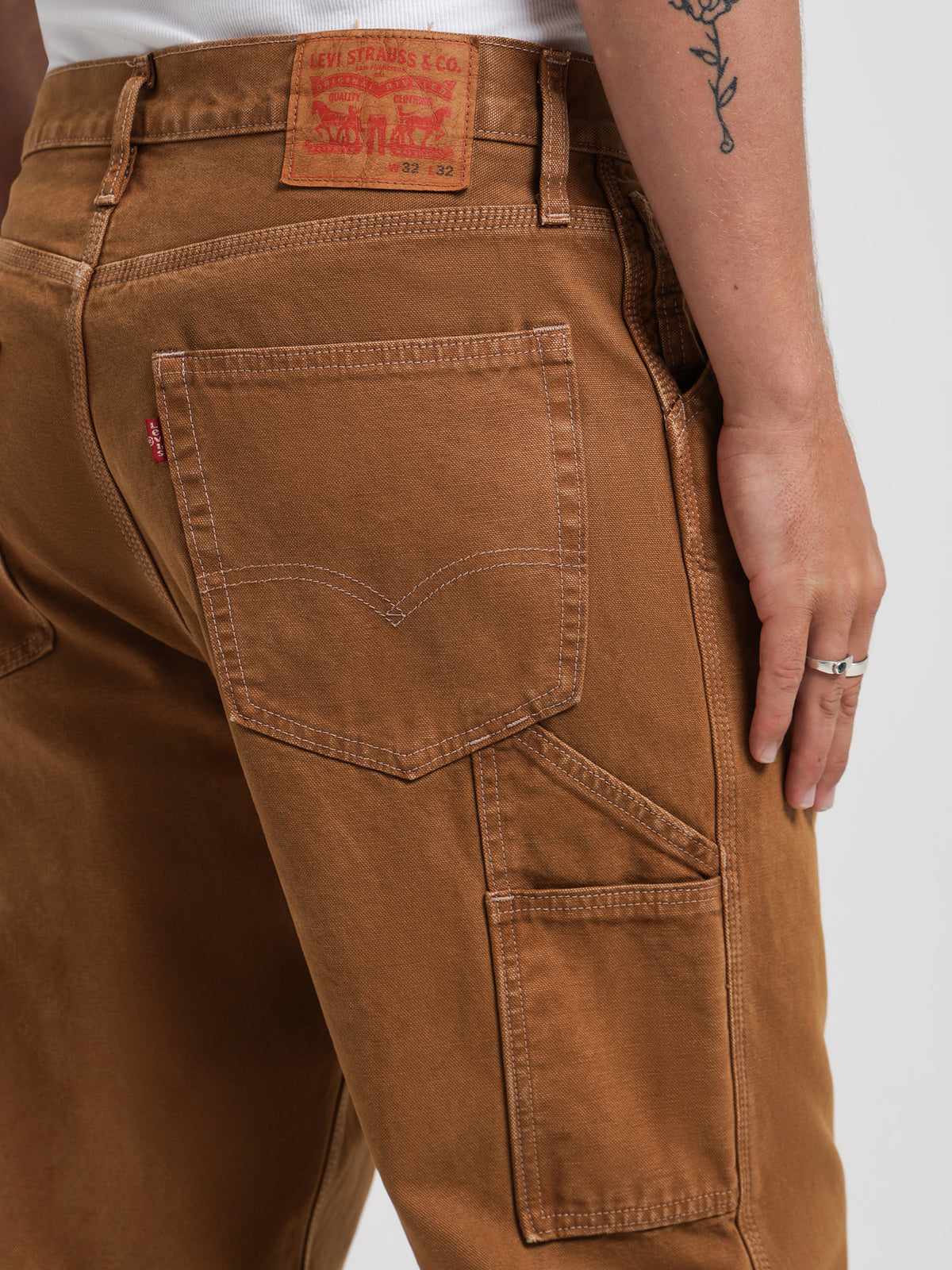 568 Stay Loose Carpenter Jeans in Ginger Brown