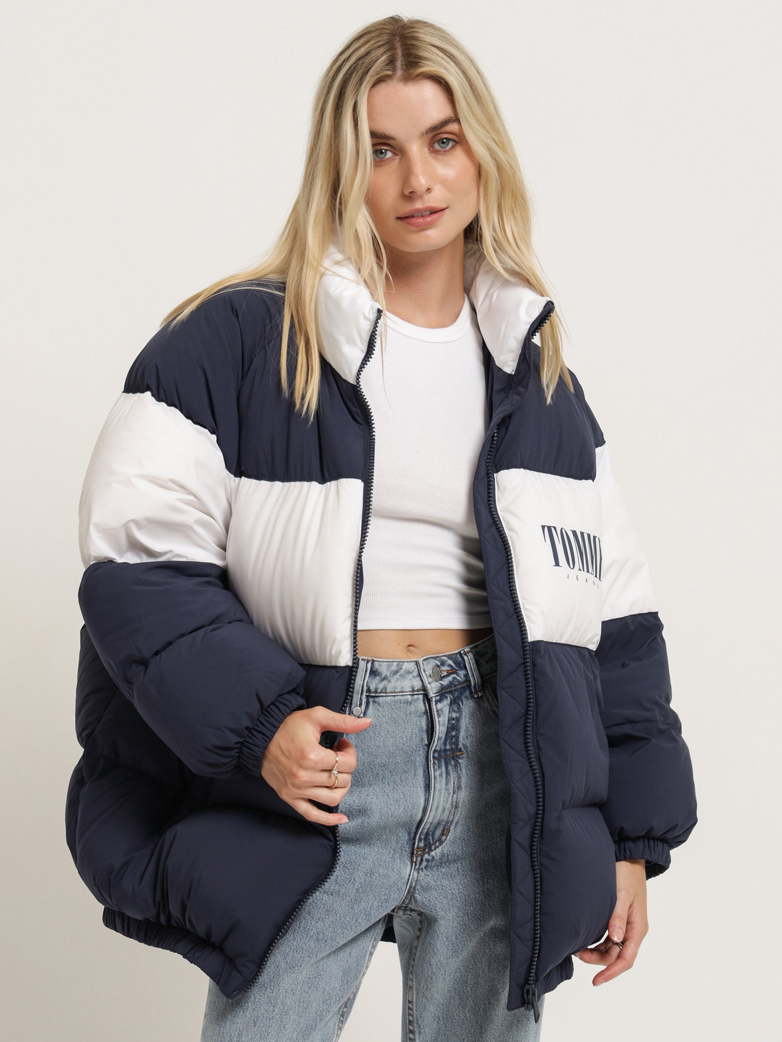 Colour-Blocked Oversized Puffer Coat