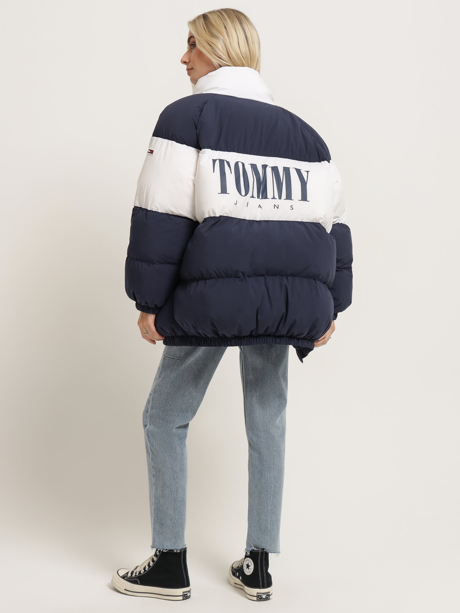 Colour-Blocked Oversized Puffer Coat