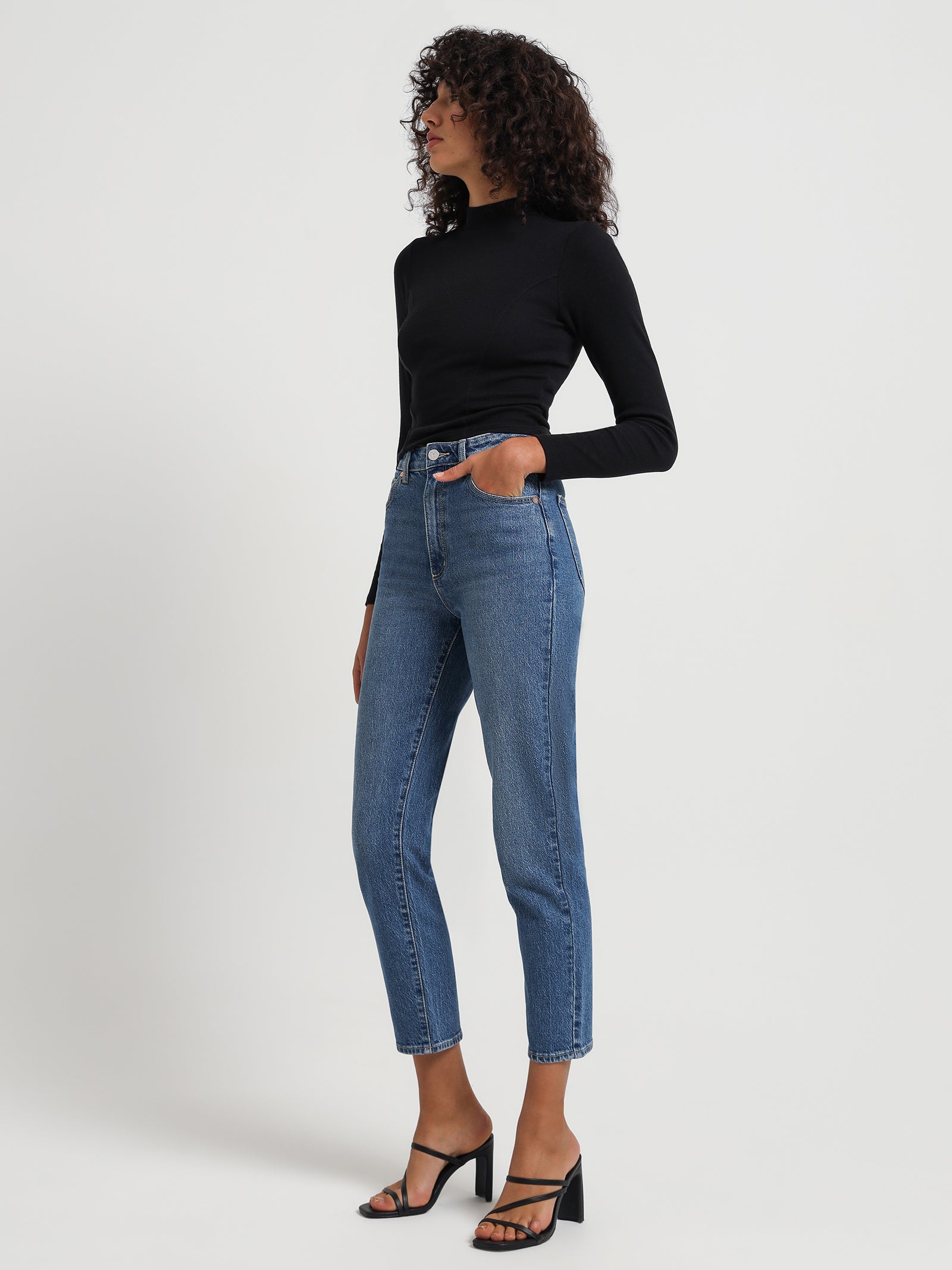 A 94 High Slim Jeans